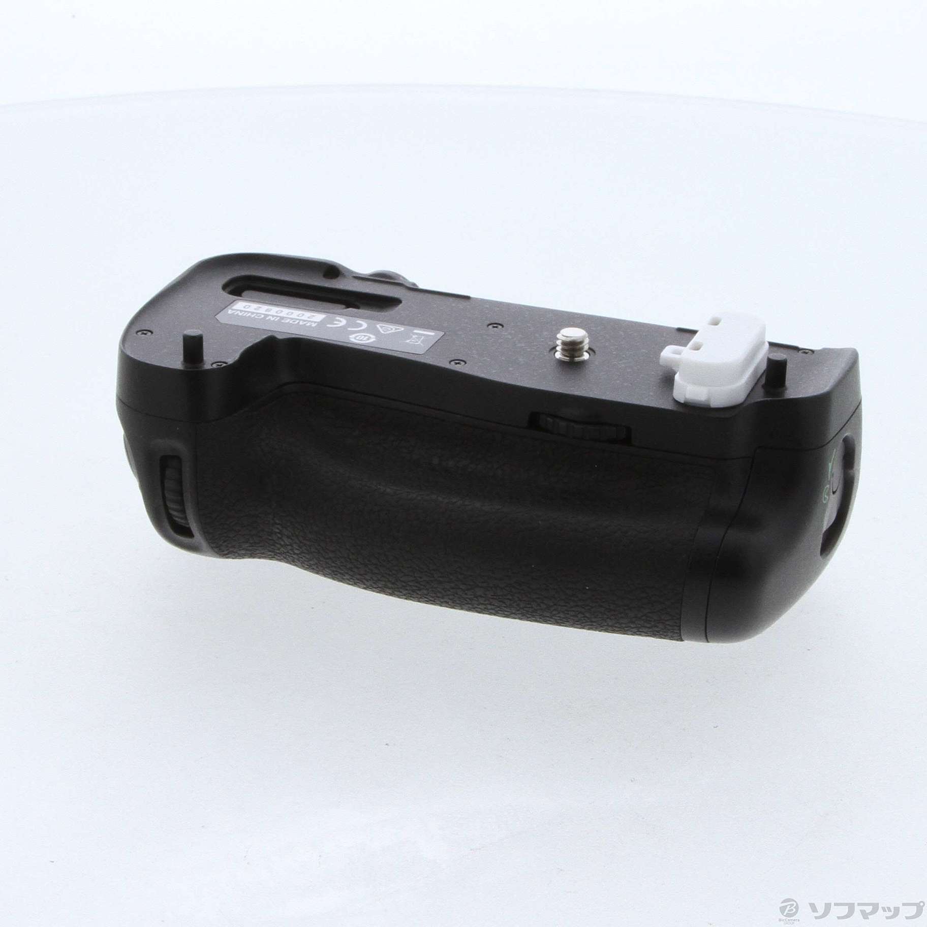 中古】MB-D16 (Nikon D750用バッテリーパック) [2133043241975