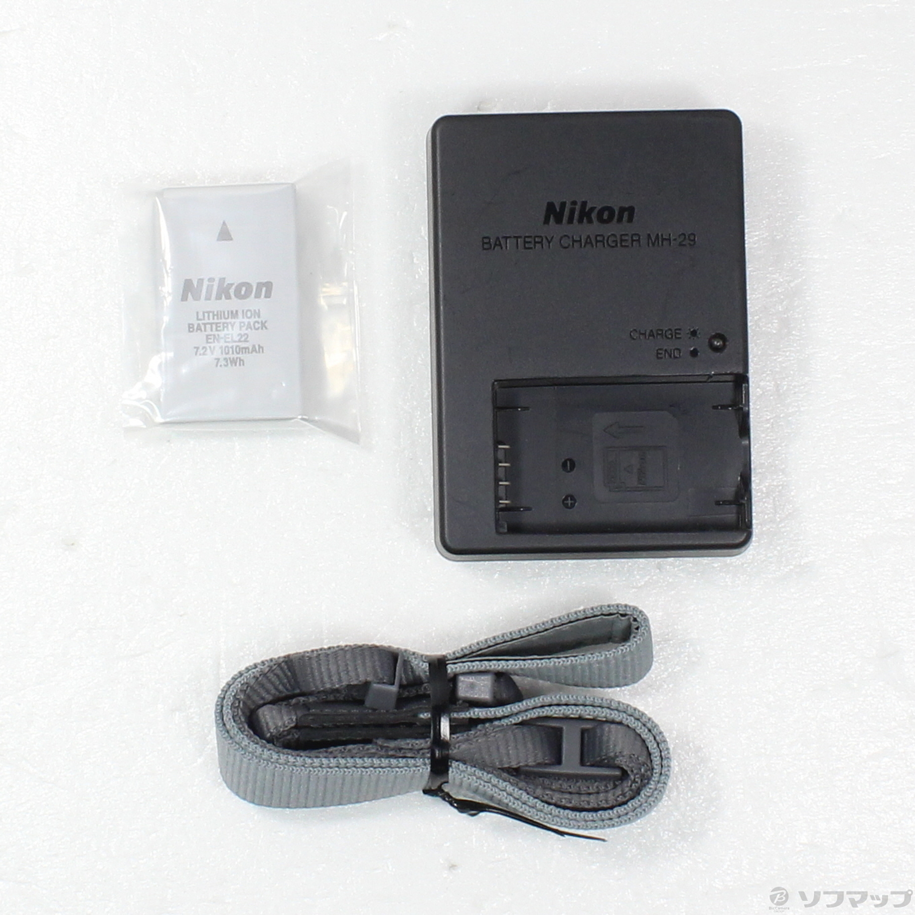 Nikon 1 J4 標準パワーズームレンズキット (1839万画素／シルバー)