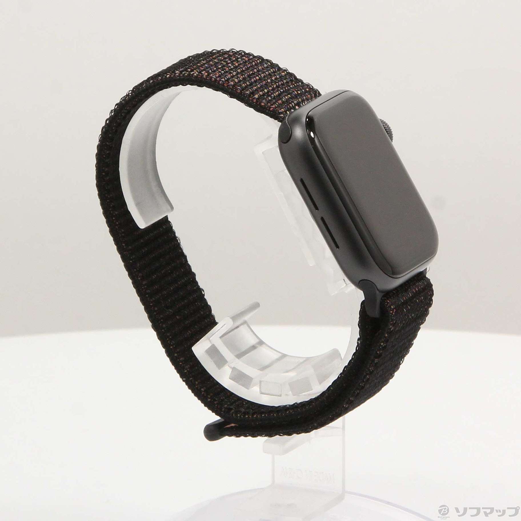Apple Watch - アップルウォッチ４ブラック　40mmジャンク アップルウォッチ4ブラック 40mmジャンク（アップルウォッチ4