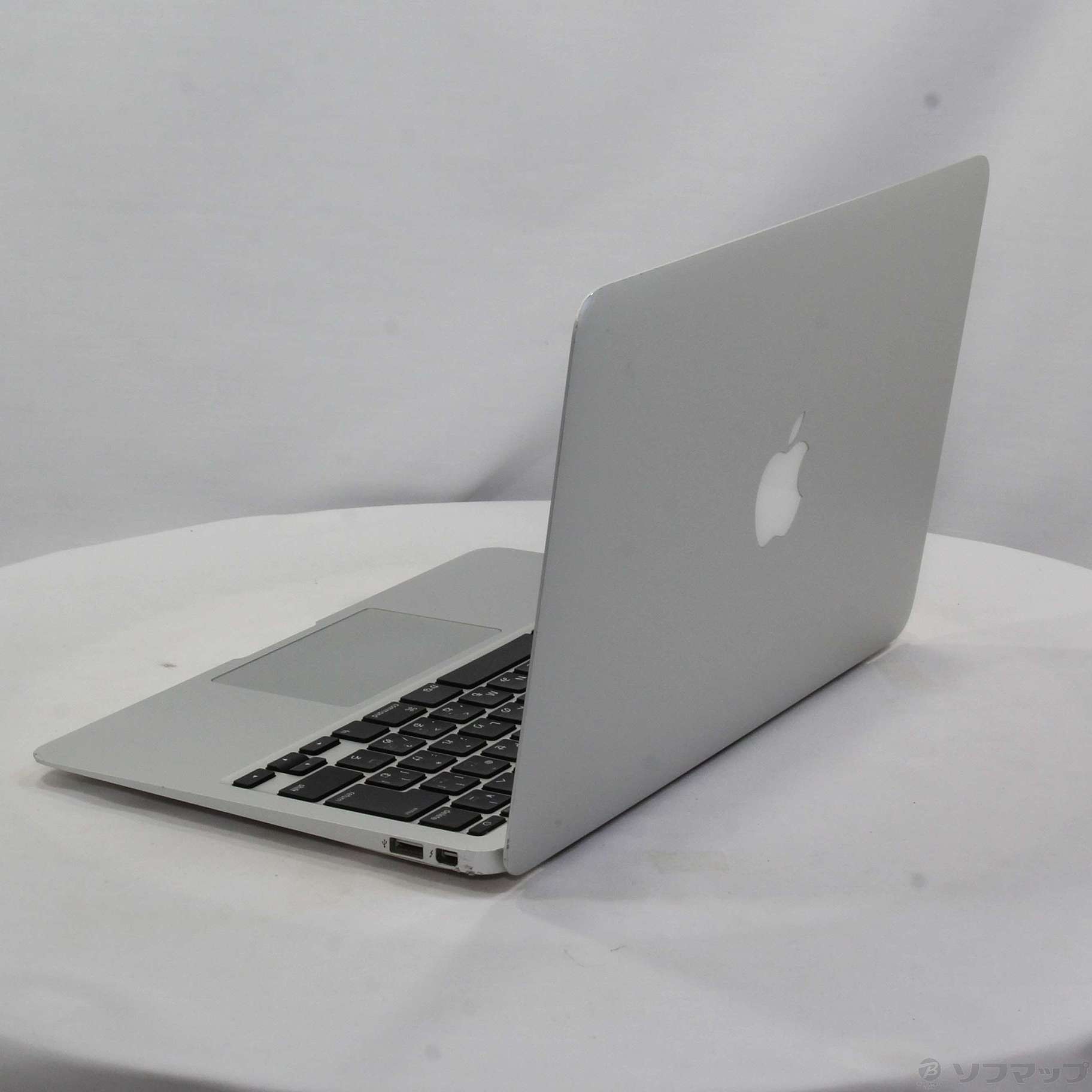 中古品〕 MacBook Air 11.6-inch Early 2015 MJVP2J／A Core_i5 1.6GHz