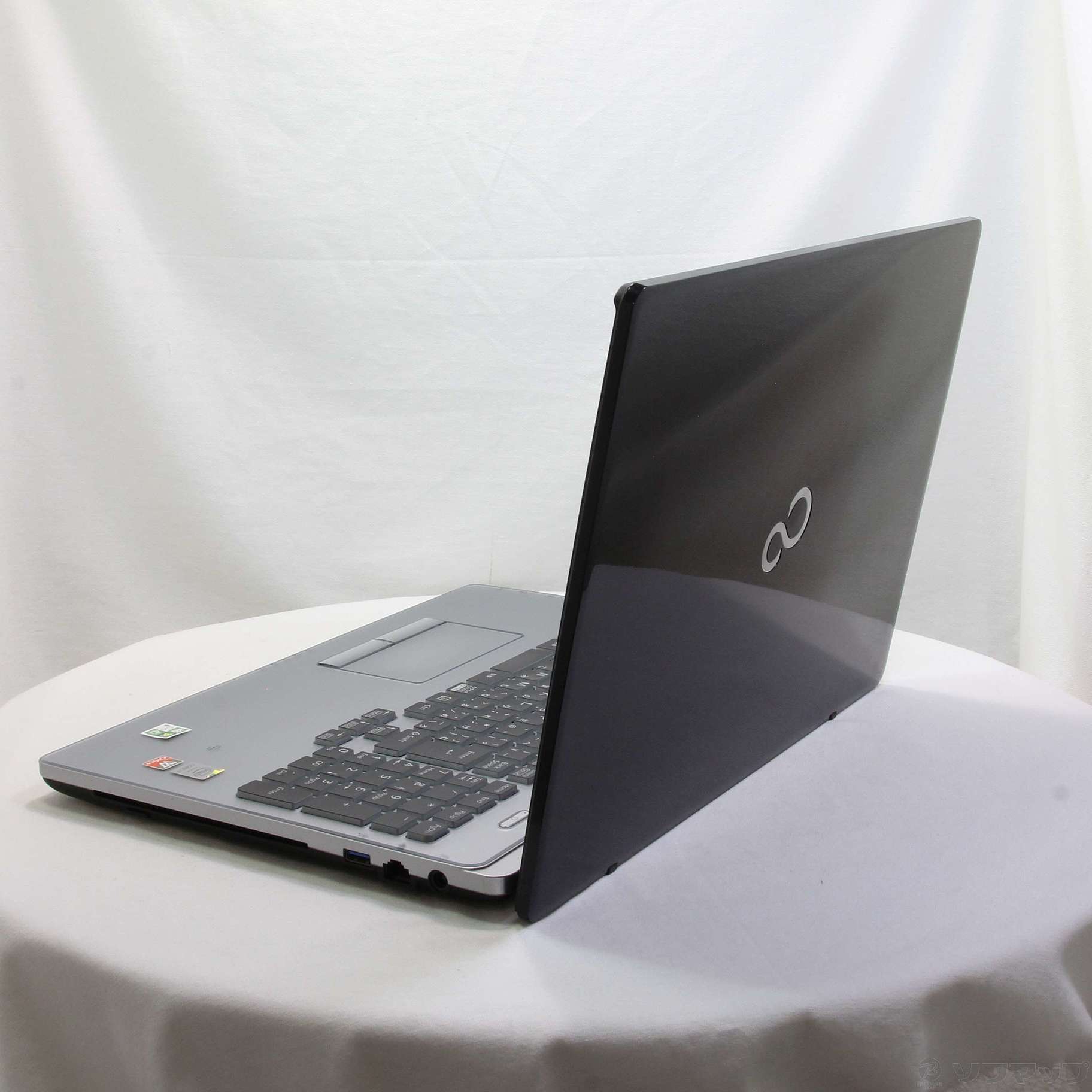 中古】格安安心パソコン LIFEBOOK AH90／P FMVA90P シャンパンブラック 