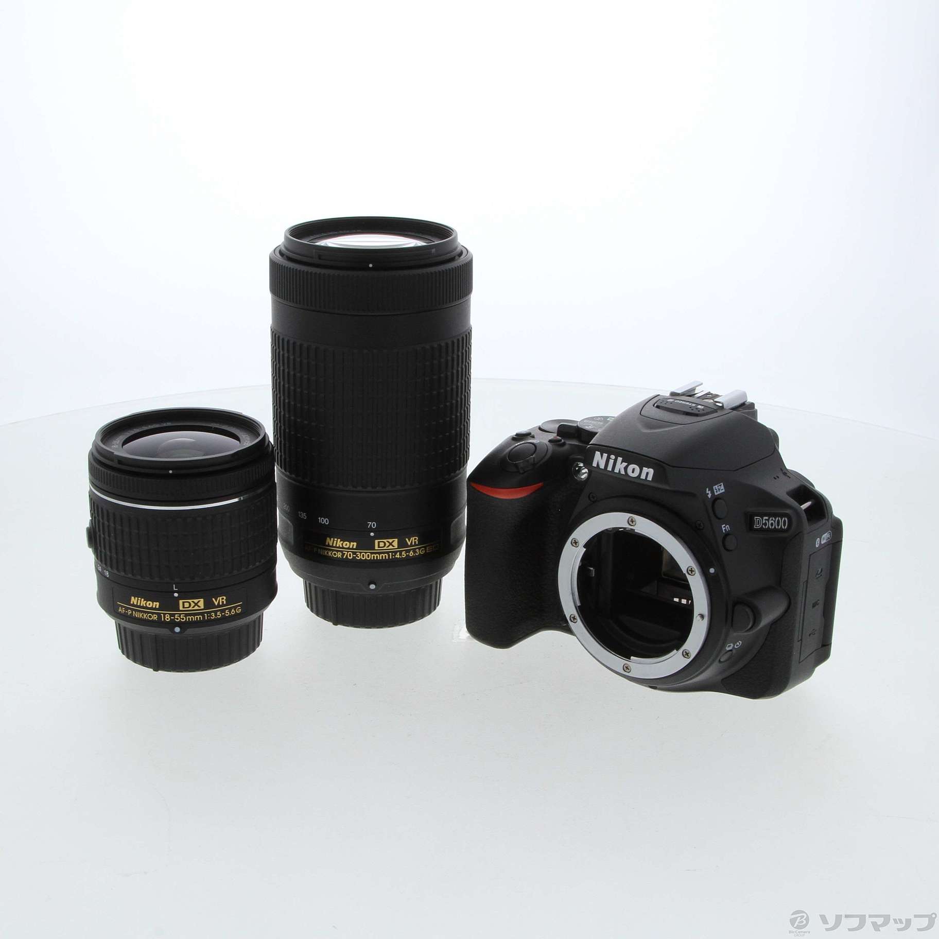【新品】Nikon ニコン D5600 ダブルズームキット(3年保証書付き)