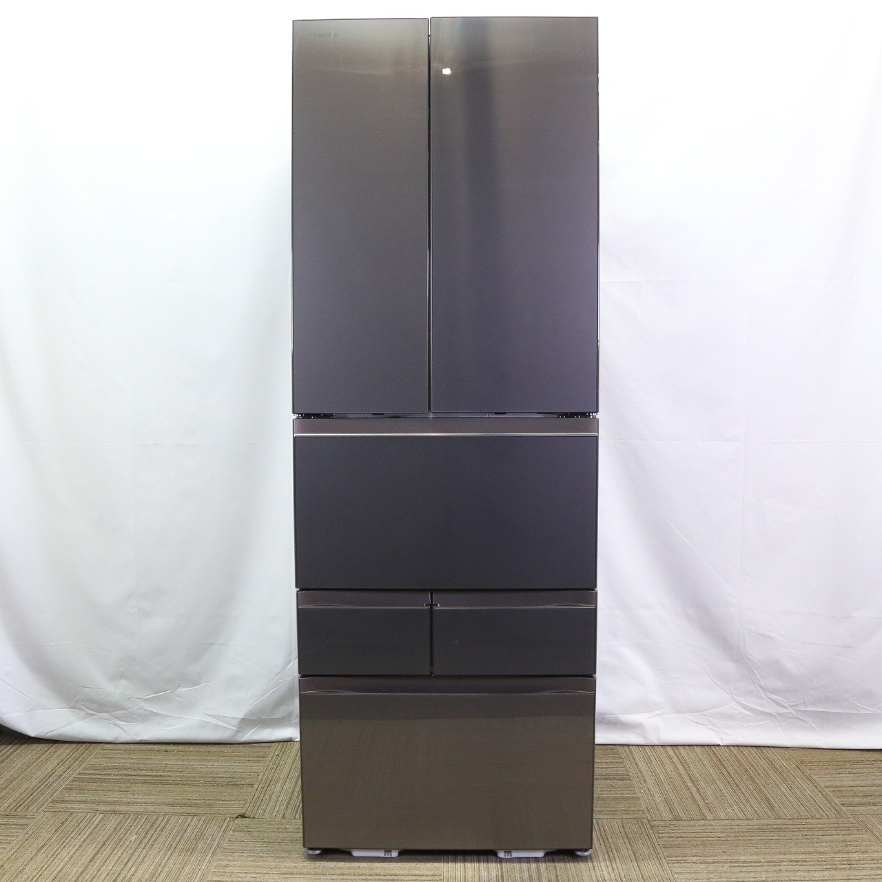 TOSHIBA GR-U510FZ(ZH) 冷蔵庫 508L グレー Amazon.co.jp: 東芝 冷蔵庫 幅65.0㎝ 508L アッシュグレージュ