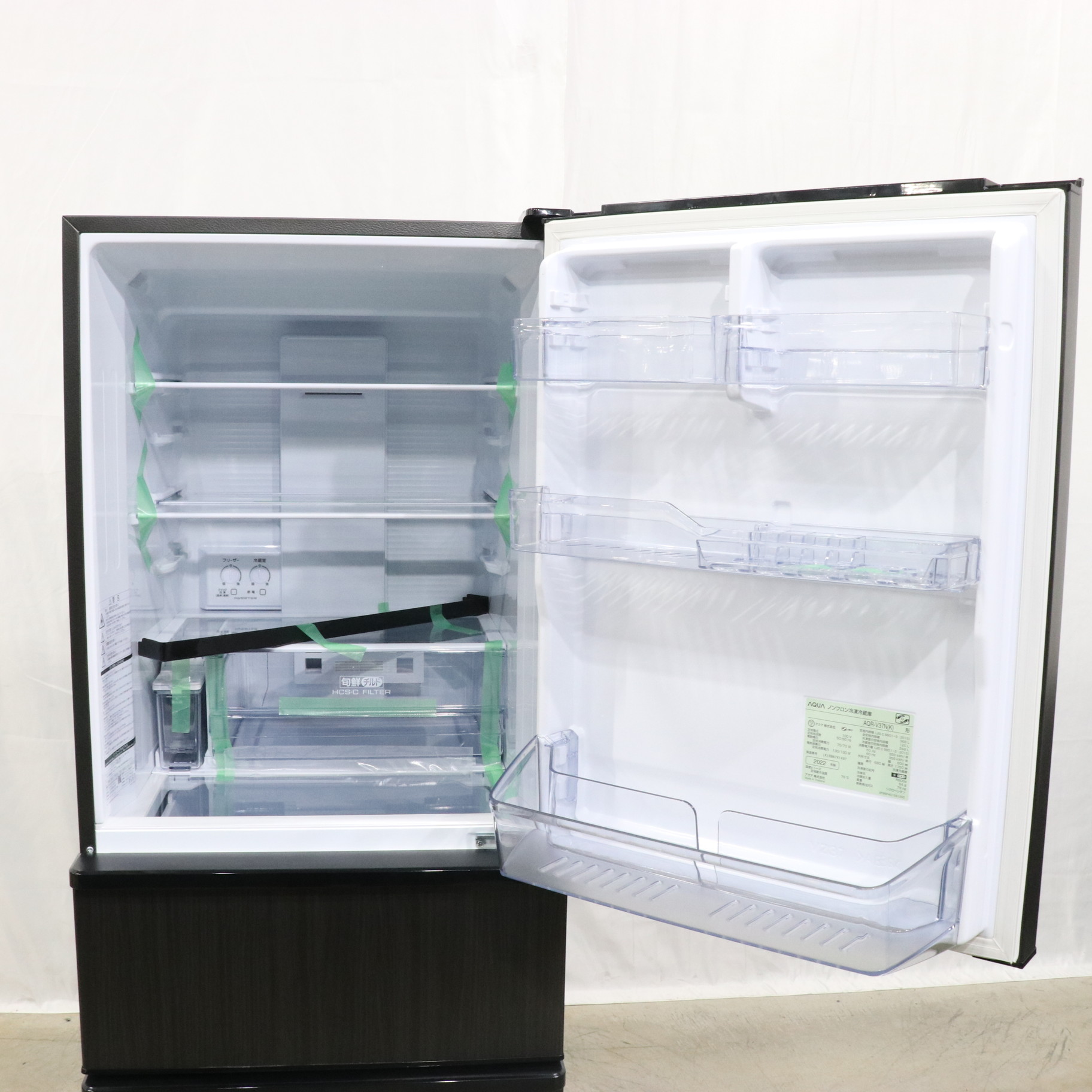 中古】〔展示品〕 冷蔵庫 ウッドブラック AQR-V37N-K ［4ドア ／右開き 