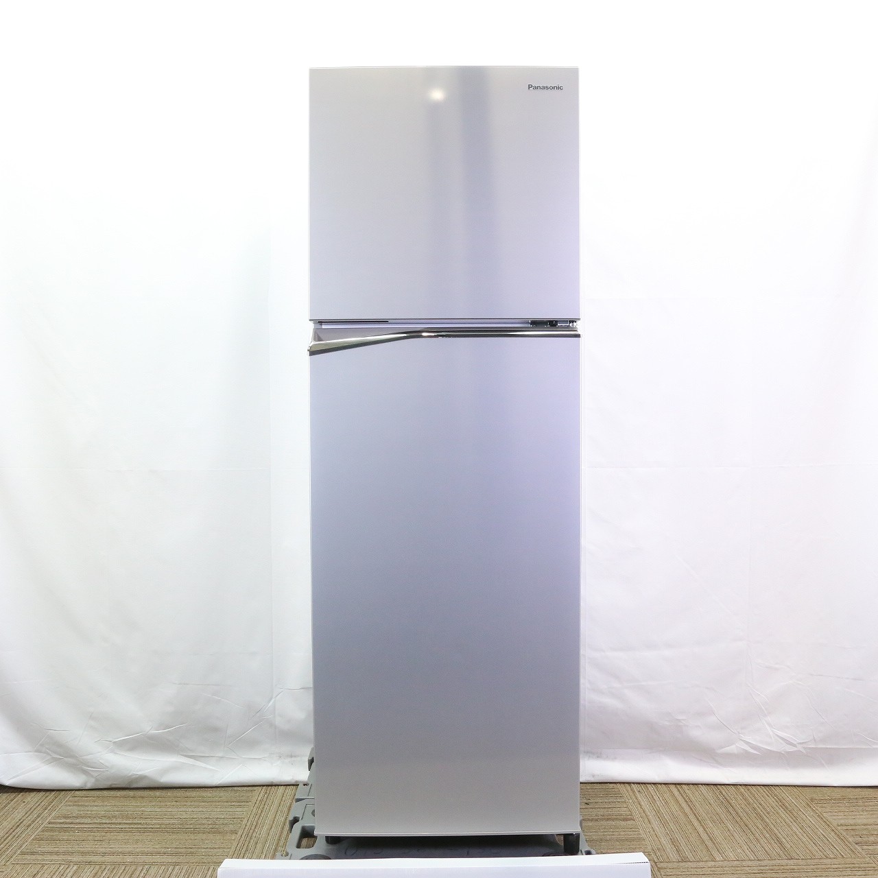 パナソニック Panasonic 冷蔵庫 シンプル 2ドア 右開きタイプ 248L NR