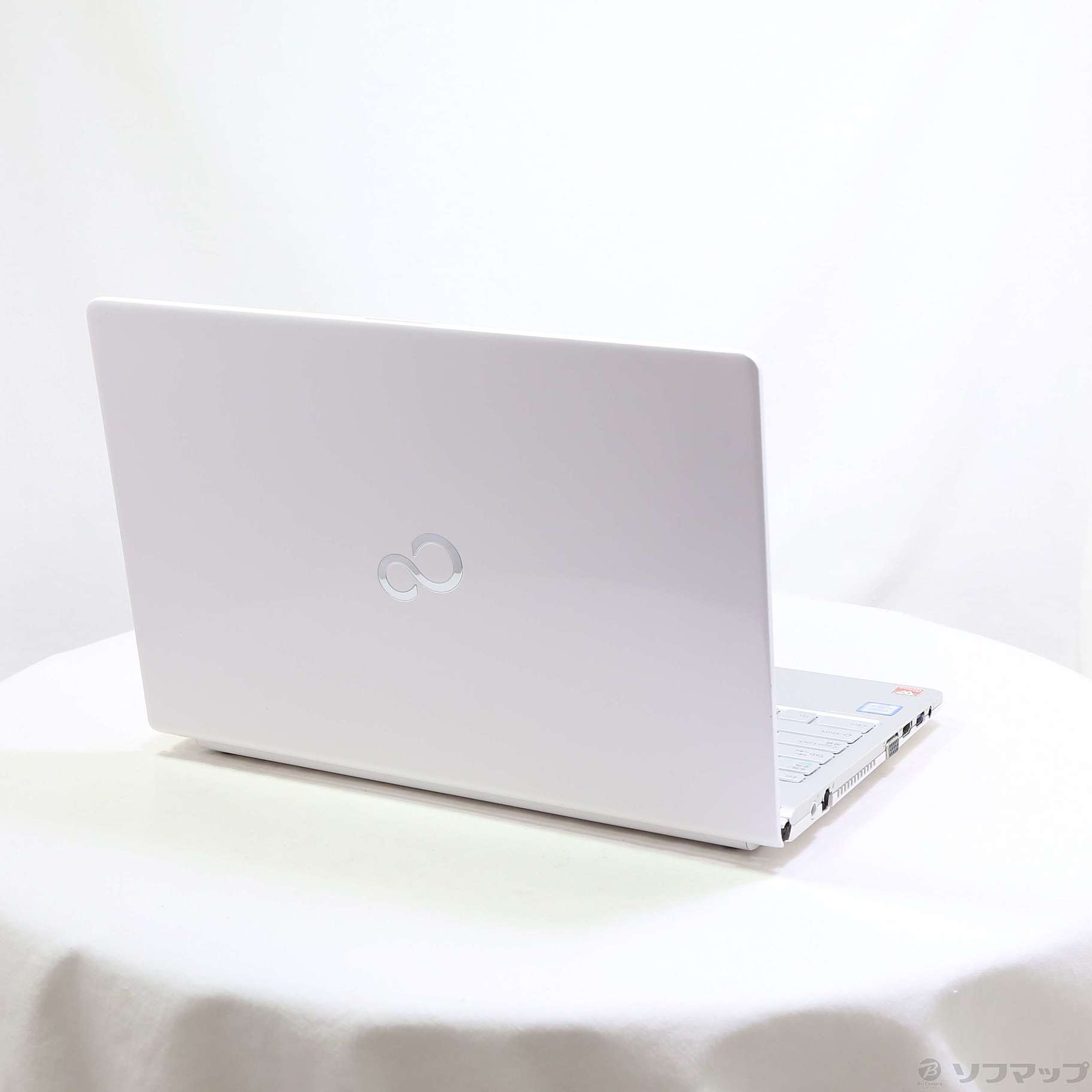 中古】LIFEBOOK SH90／X FMVS90XWD1 アーバンホワイト 〔Windows 10