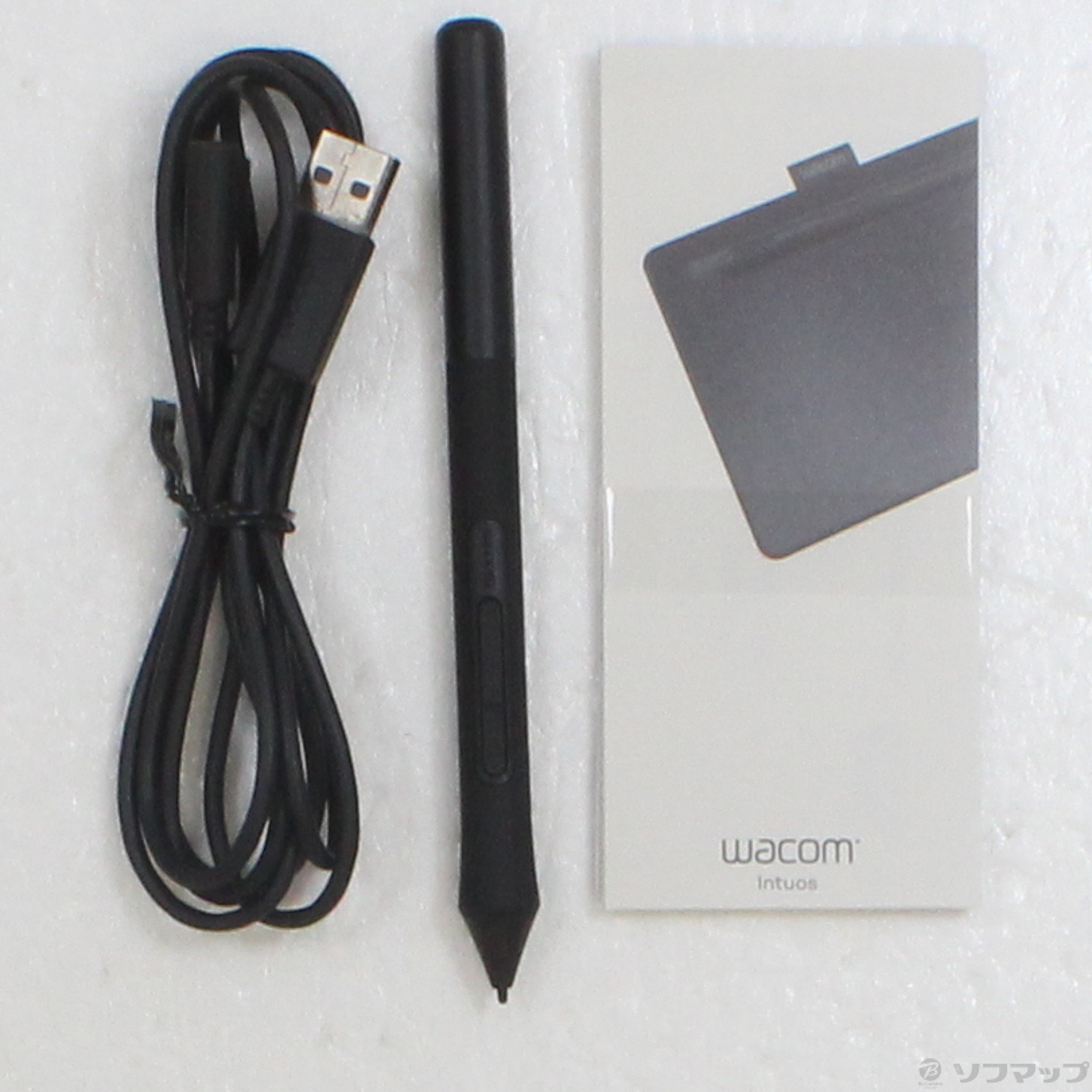 wacom Intuos Medium ワイヤレスブラック + 替芯セット - 液タブ・ペンタブ