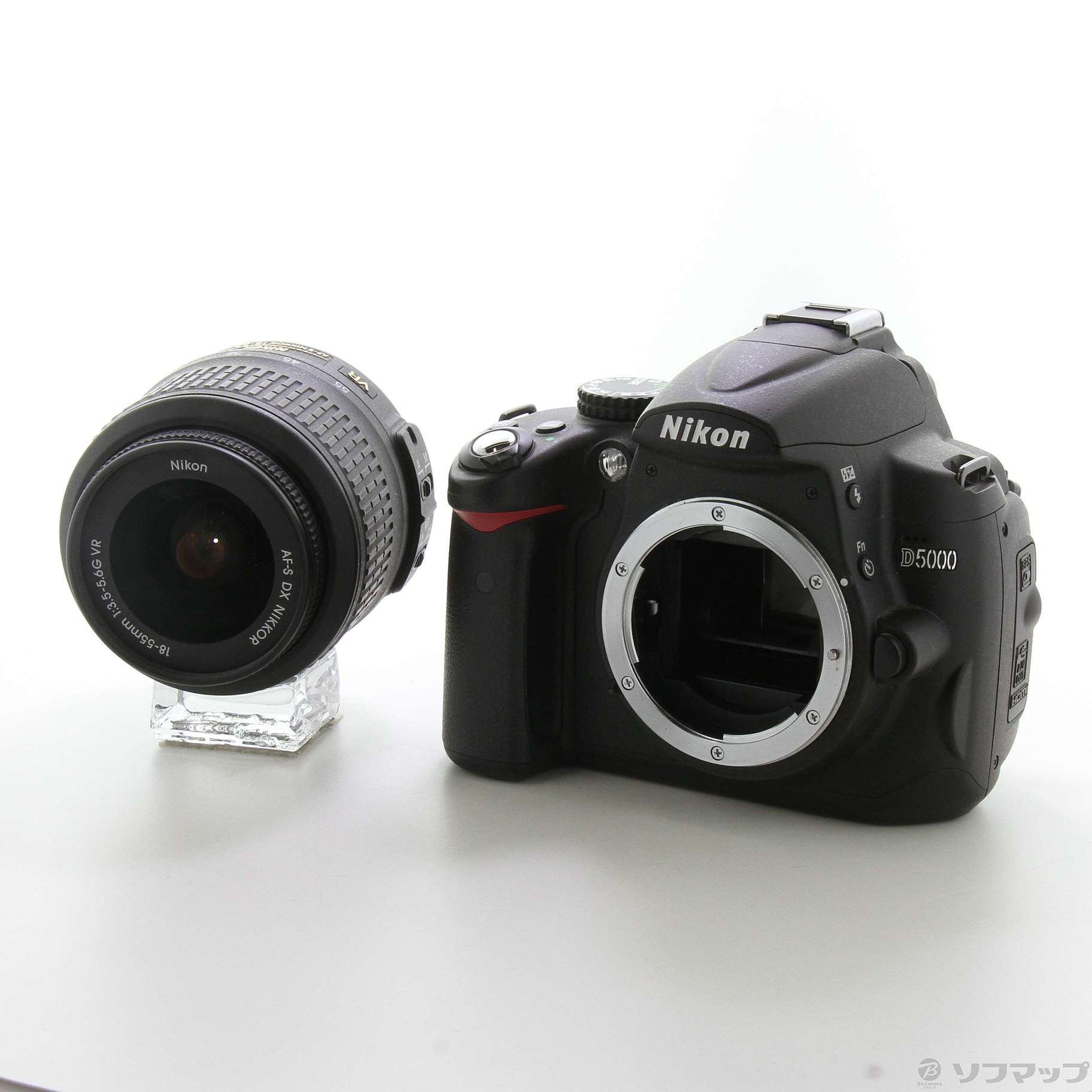 Nikon D5000 18-55レンズキット