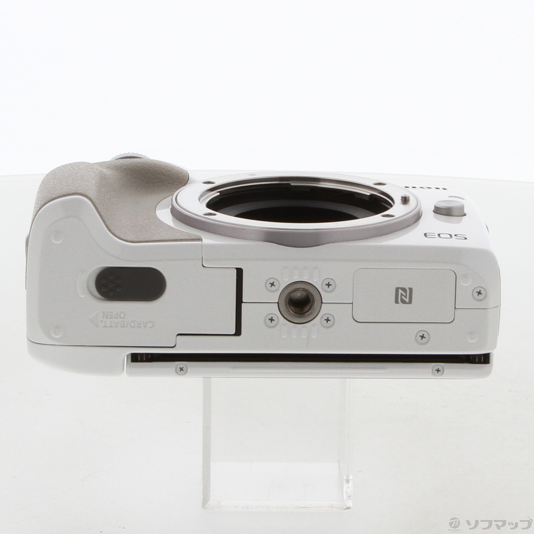 中古】EOS M3 ボディ WH (2420万画素／SDXC／ホワイト) [2133044394502