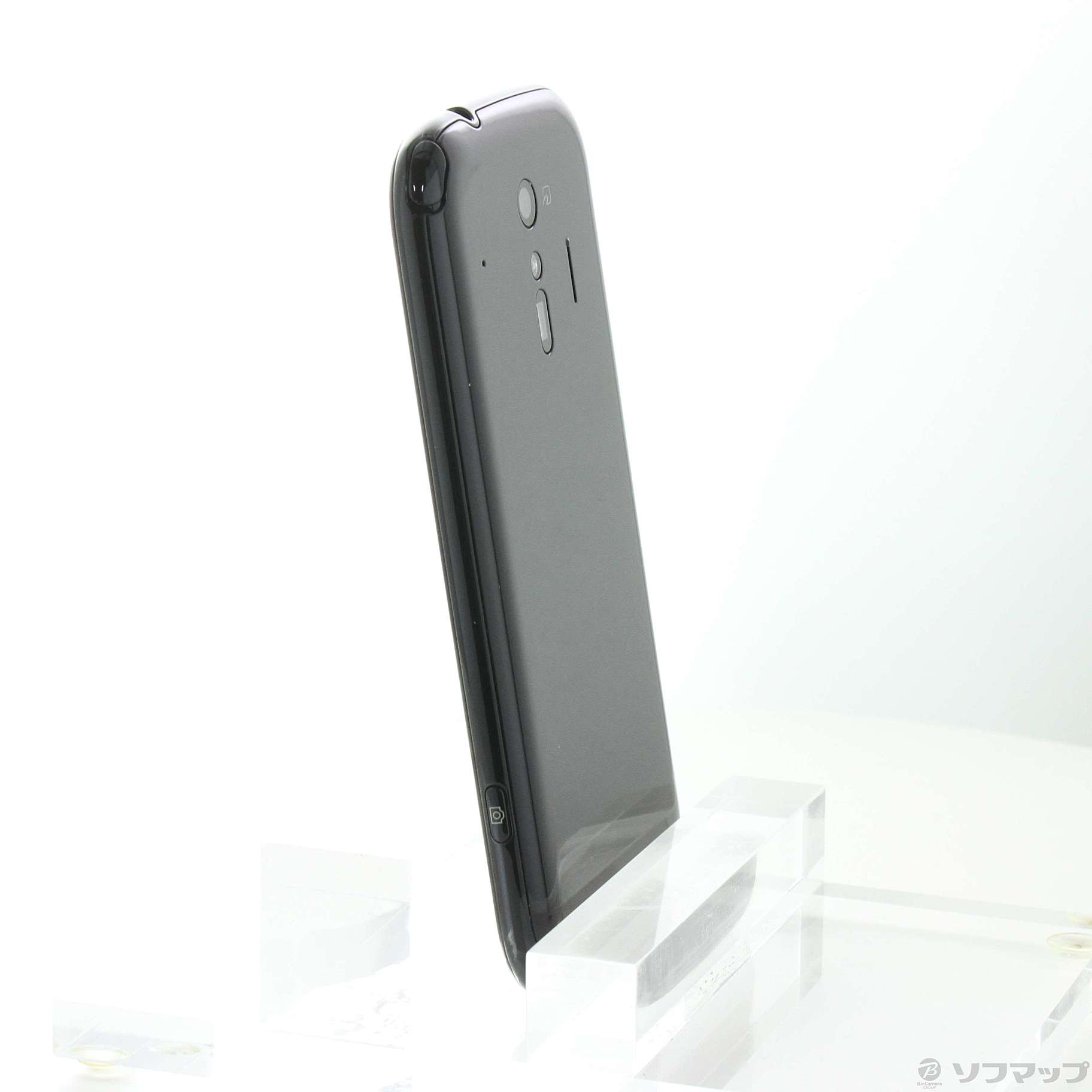 中古】らくらくスマートフォン me 32GB ブラック F-01L docomoロック