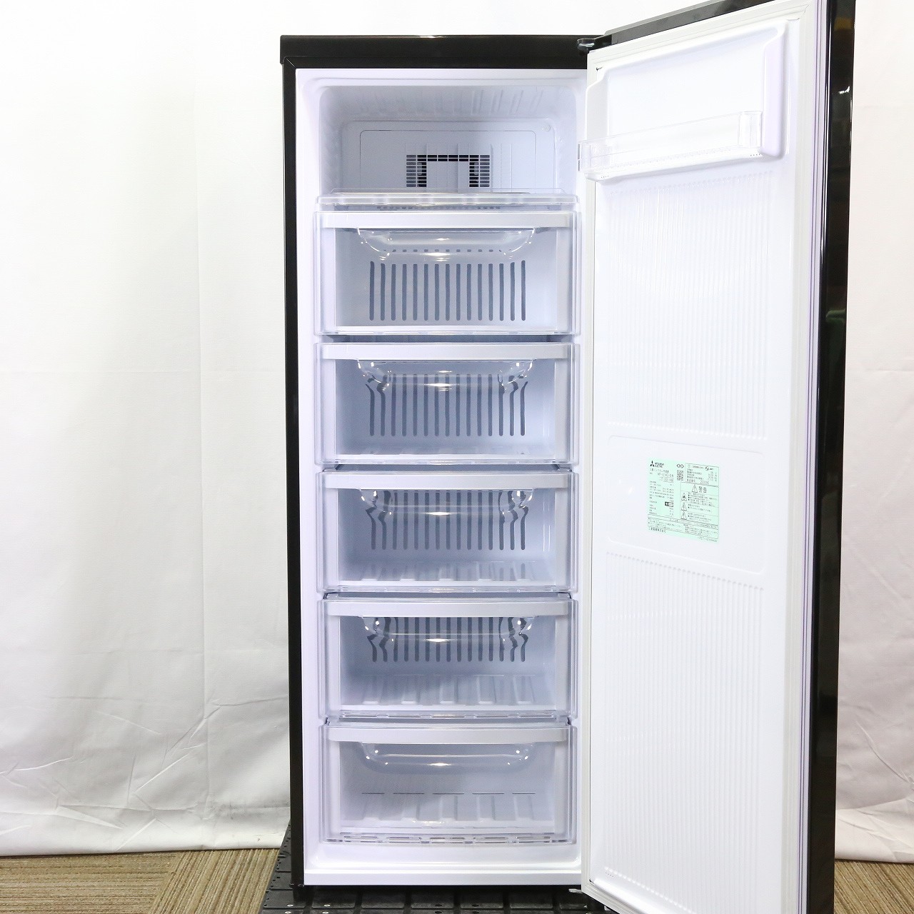 三菱 MITSUBISHI 冷凍庫 Ｕシリーズ １ドア 右開き １４４Ｌ MF-U14H-B