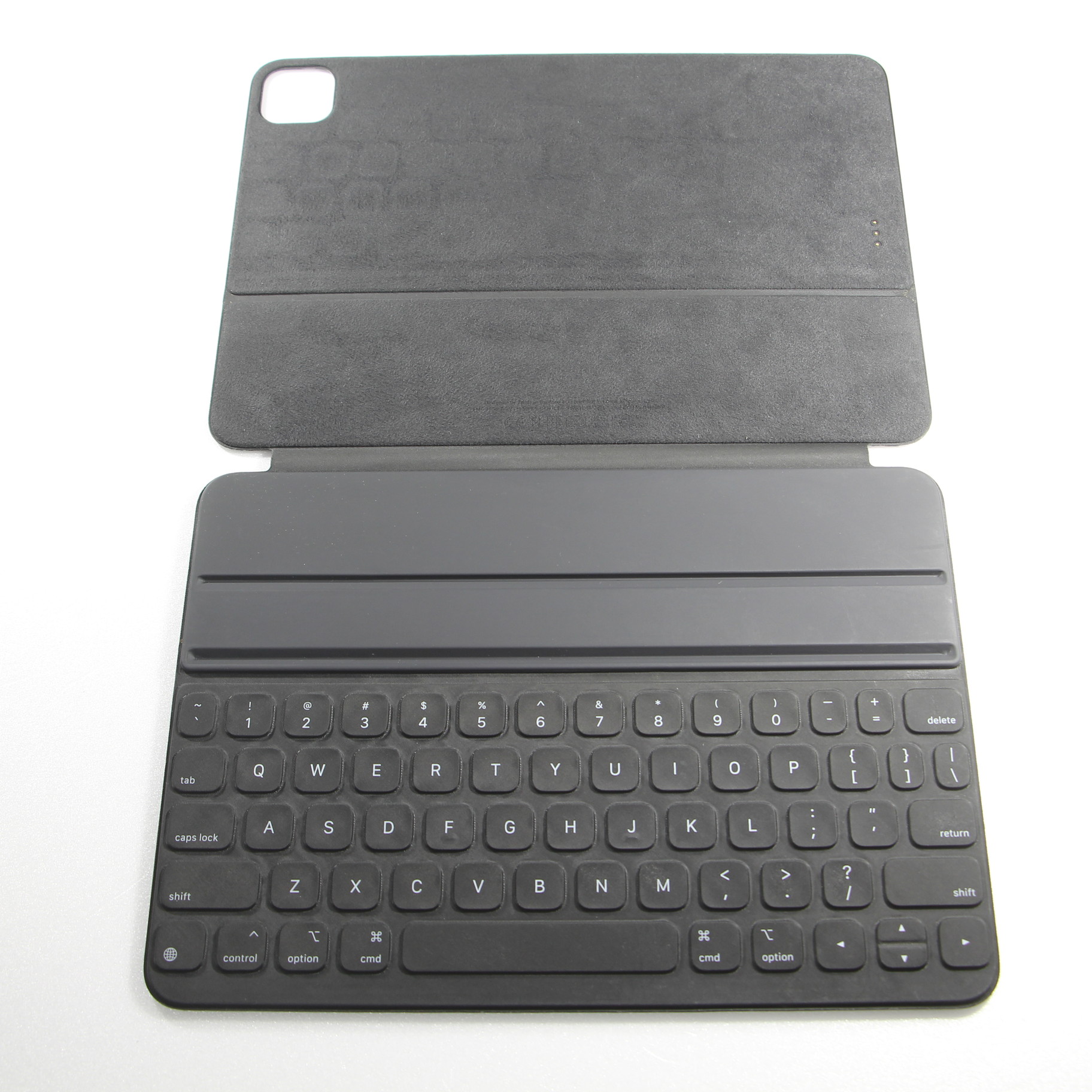 中古】11インチiPad Pro 第2世代用 Smart Keyboard Folio 英語 US