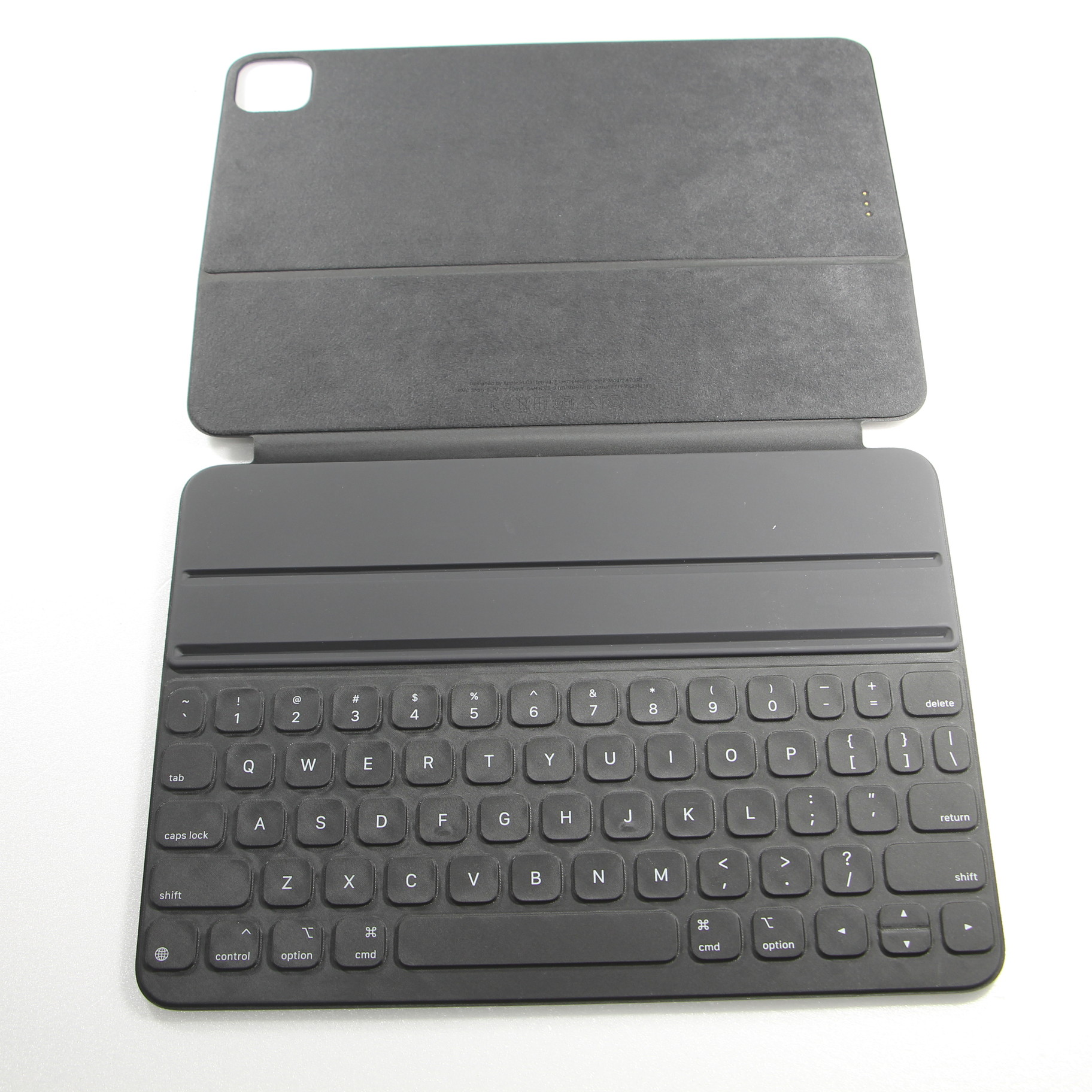 中古】11インチiPad Pro 第2世代用 Smart Keyboard Folio 英語 US