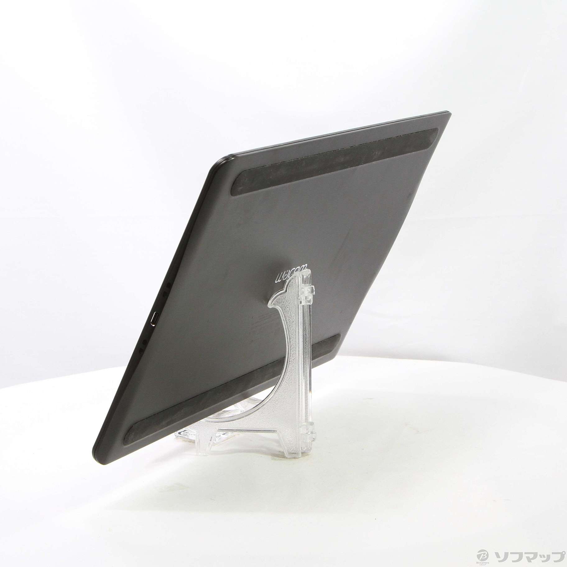 中古】Intuos Pro Medium PTH-660／K0 ブラック [2133045021032