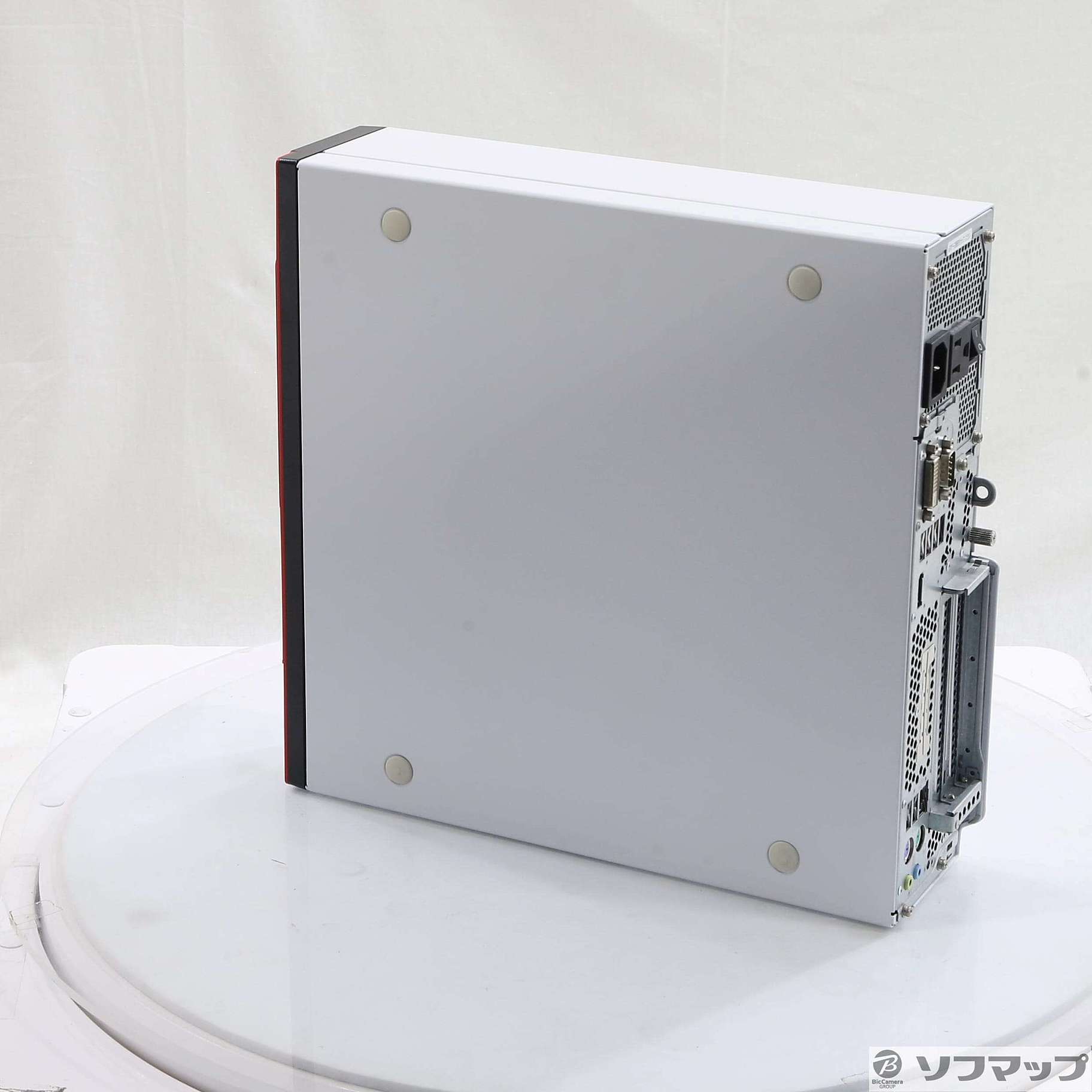 中古】ESPRIMO D586／P FMVD21015 [2133045486657] - 法人専用リコレ