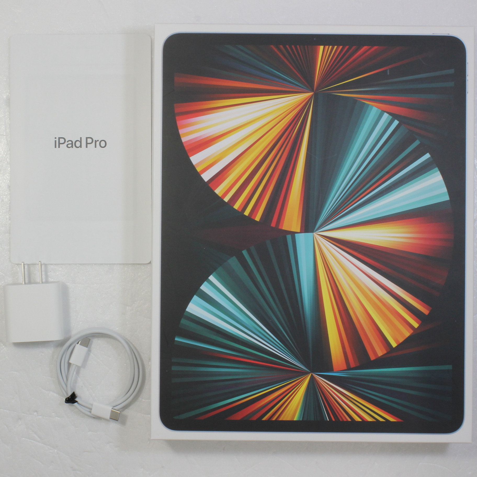 中古】iPad Pro 12.9インチ 第5世代 256GB シルバー MHNJ3J／A Wi-Fi