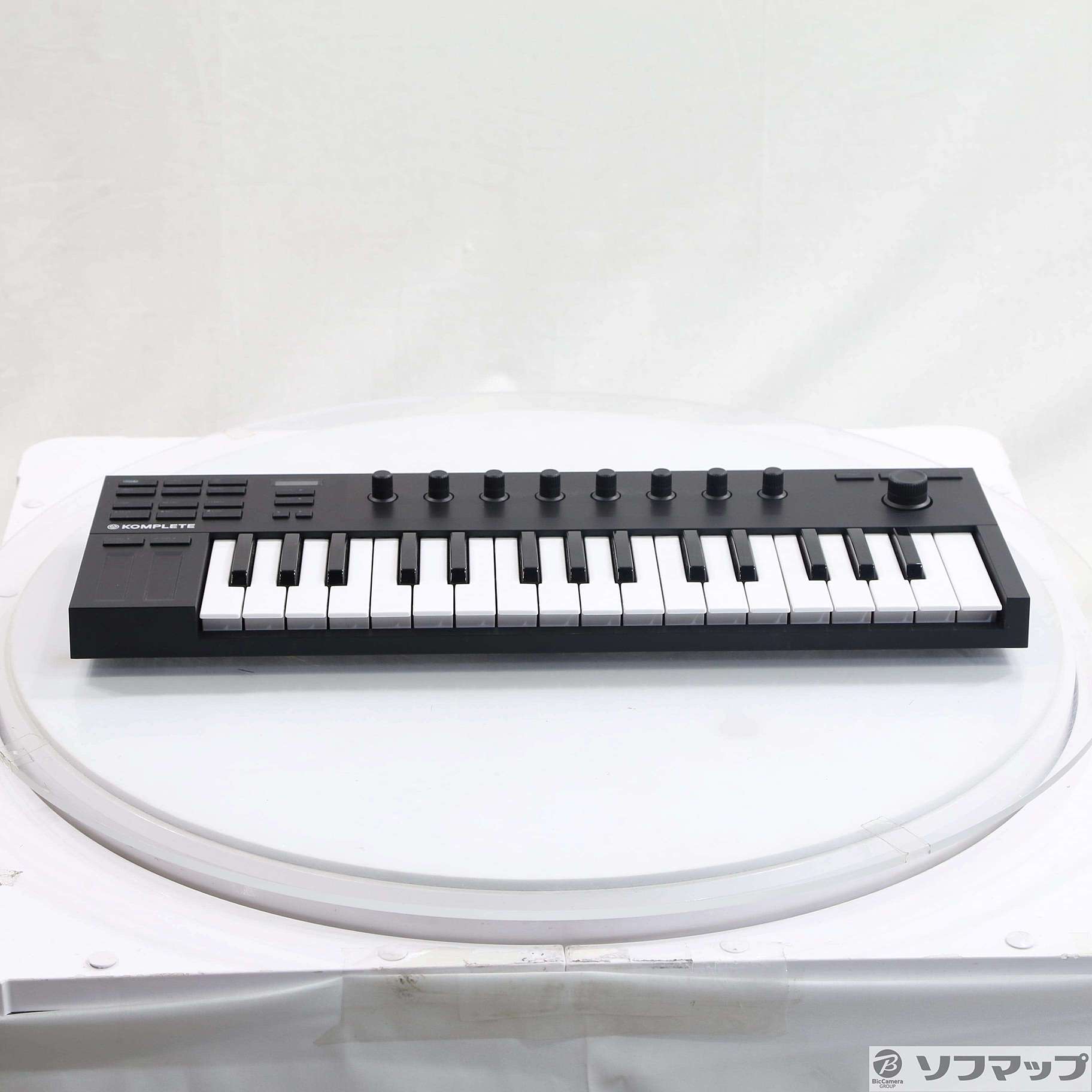 中古品〕 KOMPLETE KONTROL M32｜の通販はソフマップ[sofmap]