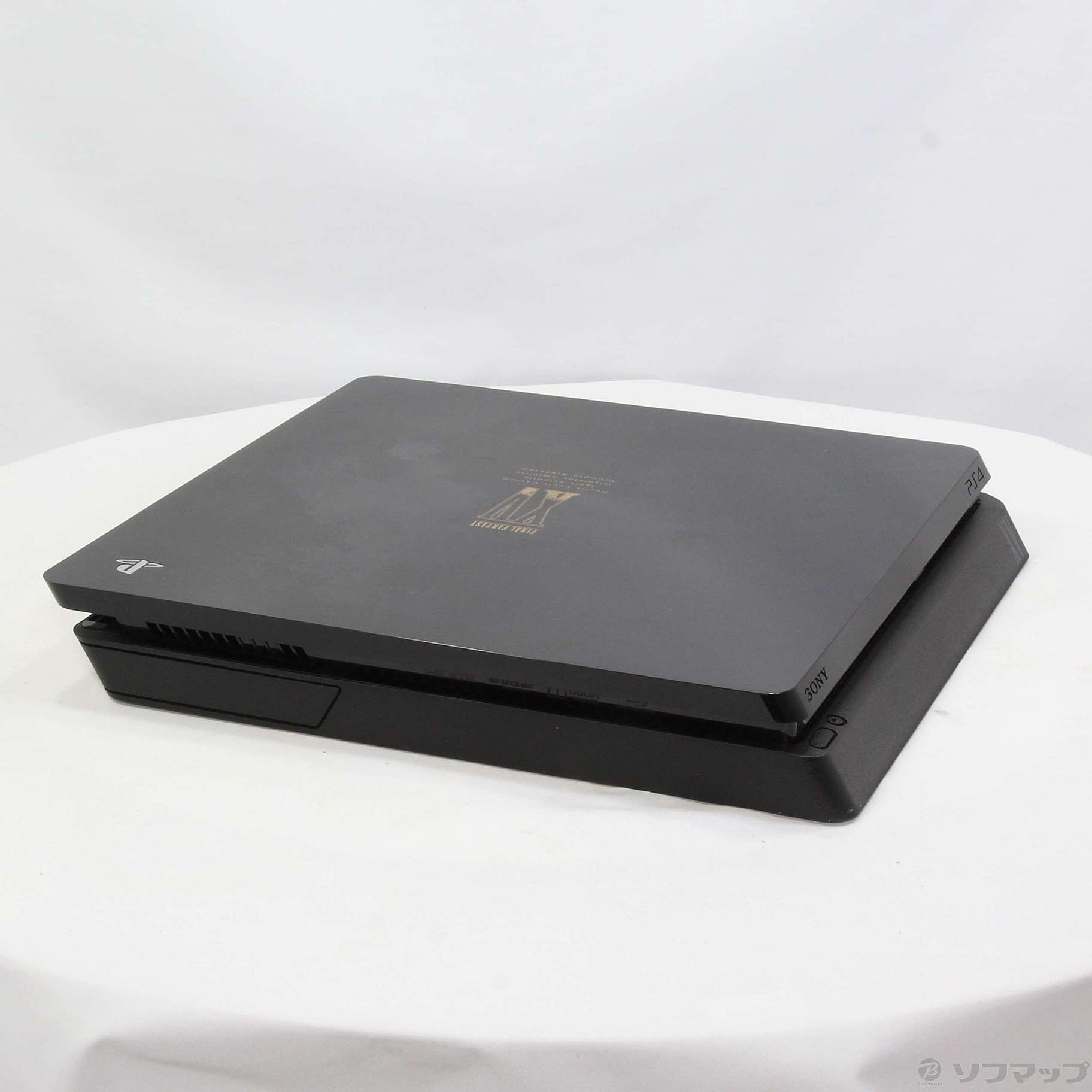 中古】PlayStation 4 FINAL FANTASY XV LUNA EDITION 1TB CUHJ-10013