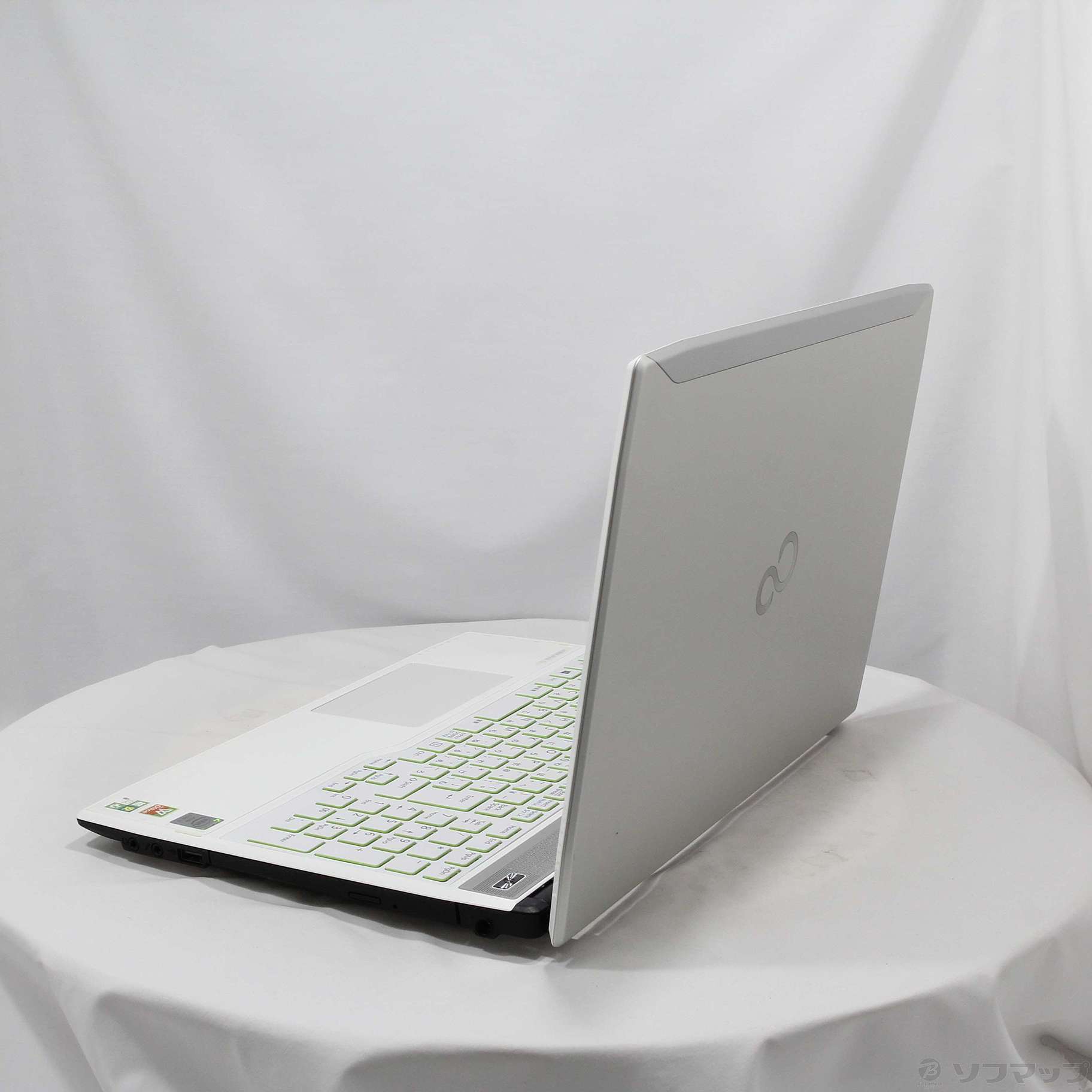 富士通 LIFEBOOK AH56/M アルマイトホワイト ノートPC 【公式通販】 富士通 LIFEBOOK AH56/M アルマイトホワイト ノートPC 【公式通販】