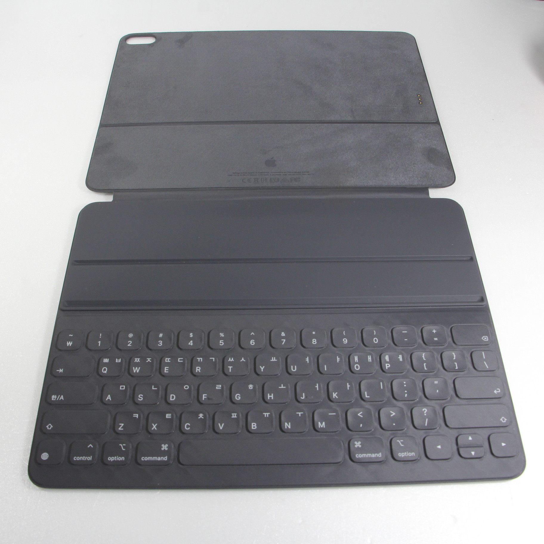 中古】〔展示品〕 12.9インチ iPad Pro 第3世代用 Smart Keyboard