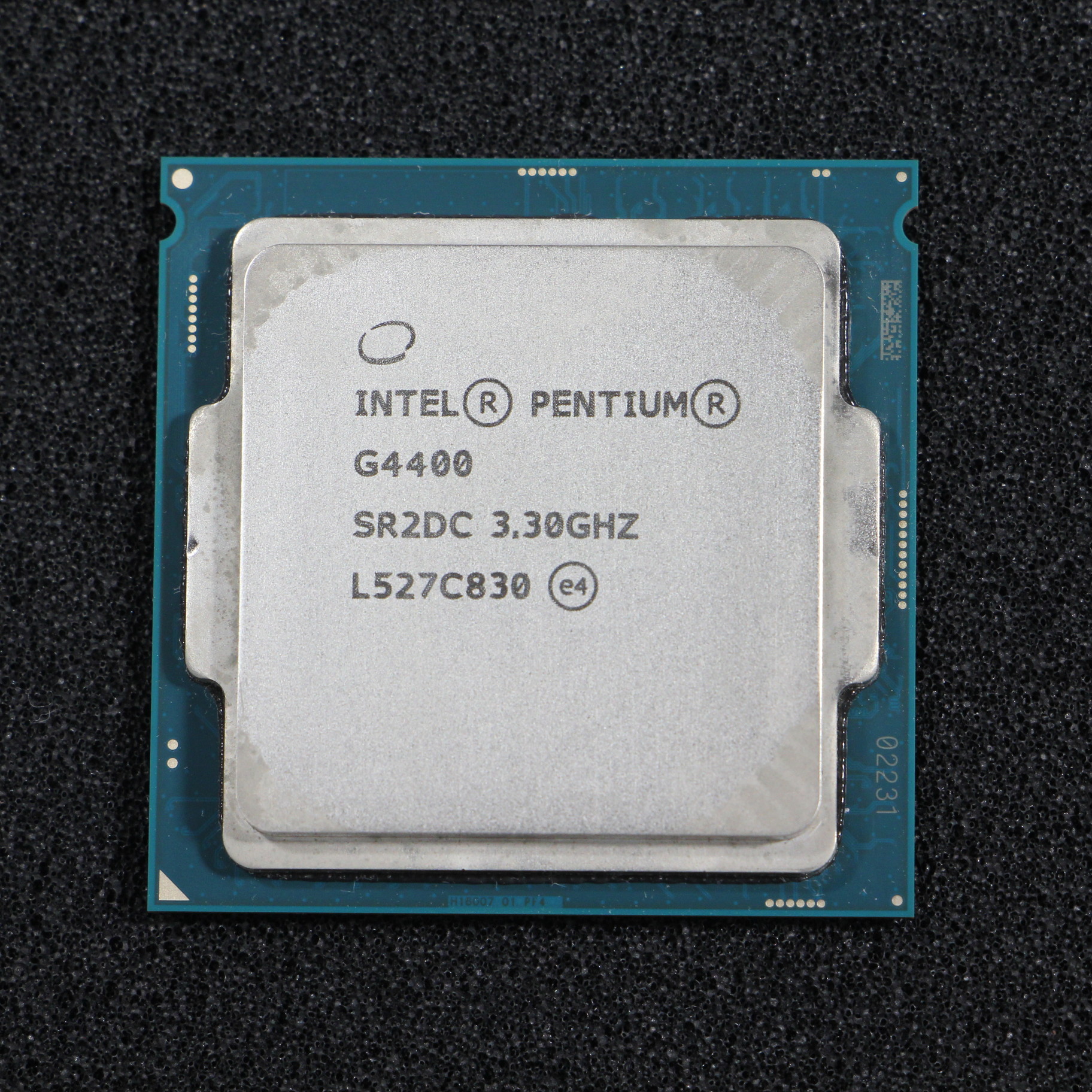 Pentium G4400 〔3.3GHz／LGA 1151〕