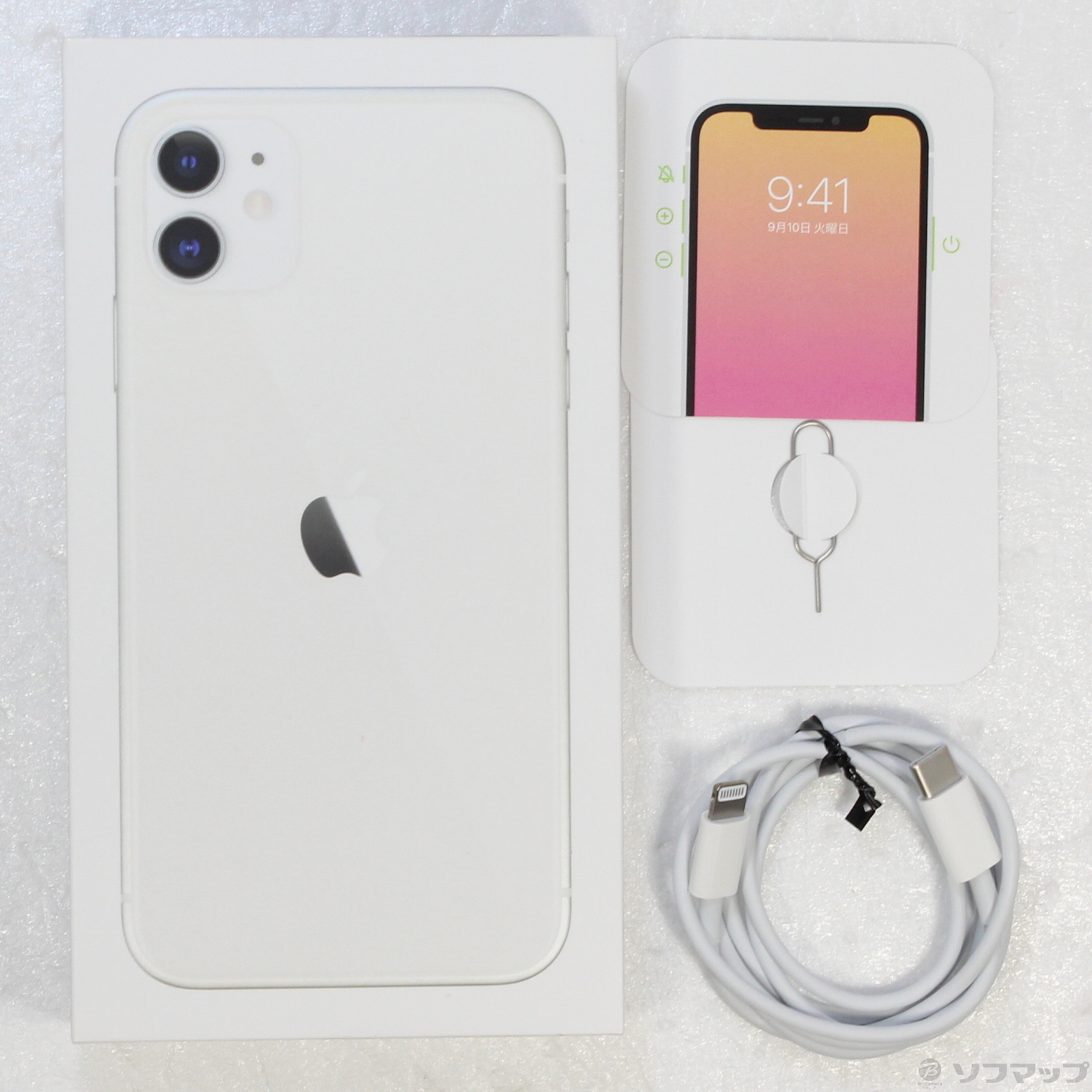 iPhone11 64GB ホワイト MHDC3J／A SIMフリー