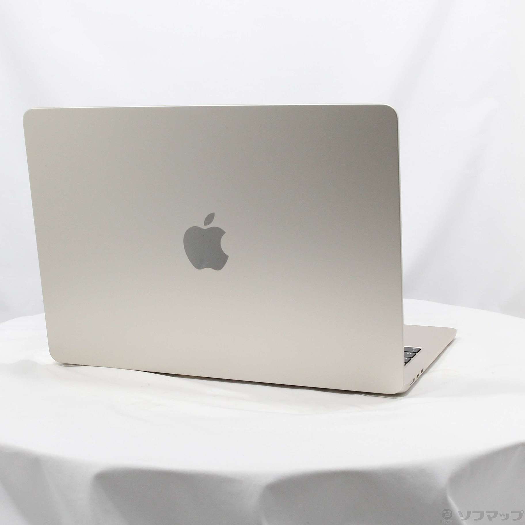 〔展示品〕 MacBook Air 13.6-inch Mid 2022 MLY13J／A Apple M2 8コアCPU_8コアGPU 8GB  SSD256GB スターライト 〔macOS v13.2〕 ◇02/14(火)新入荷！