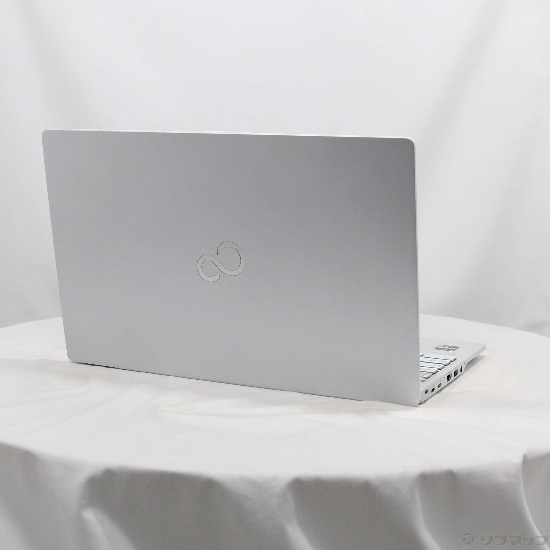 富士通 ノートパソコン LIFEBOOK　FMVU90G2W　展示美品 富士通 ノートパソコン LIFEBOOK FMVU90G2W 展示美品