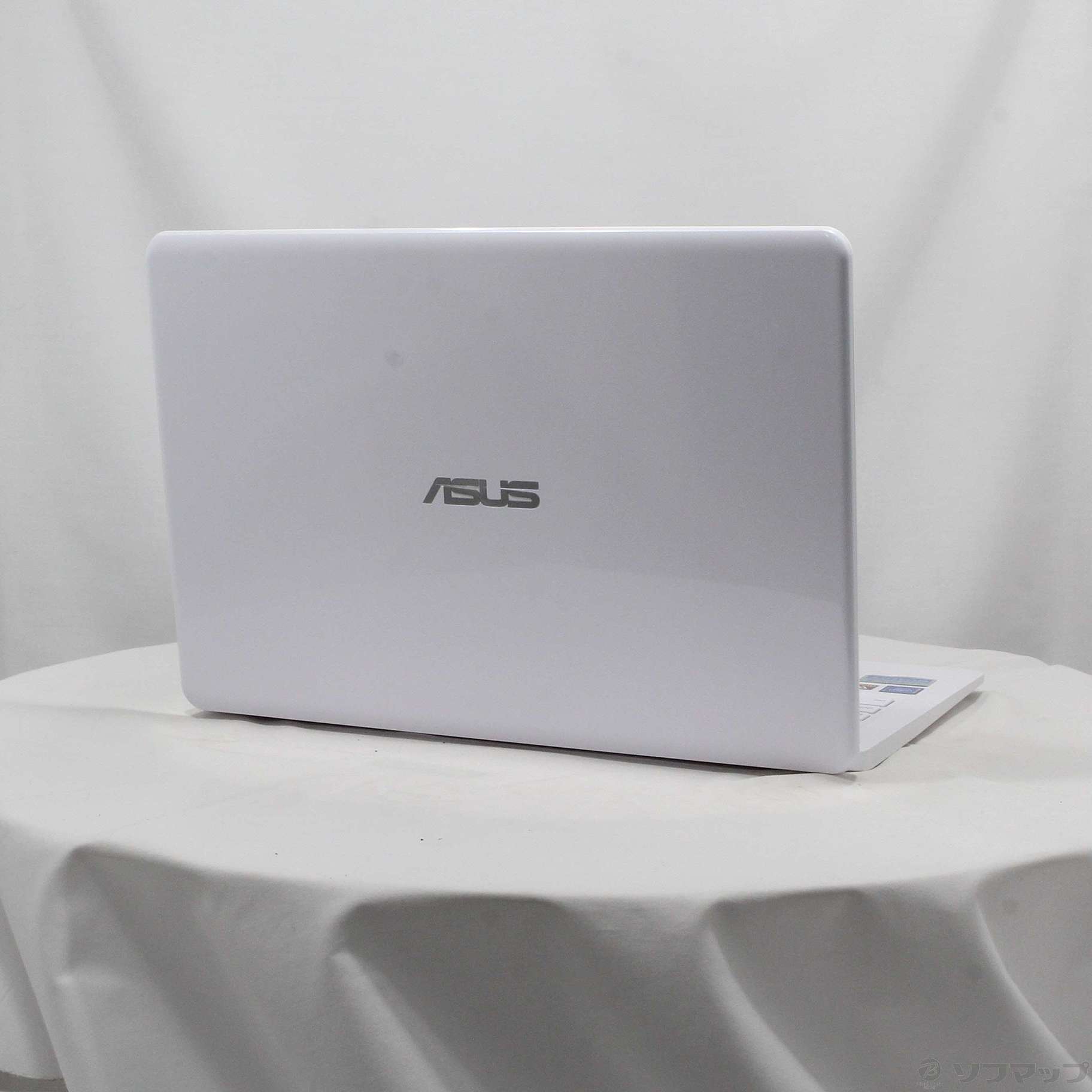 中古】格安安心パソコン ASUS L406SA-S43060W ホワイト [2133046241286