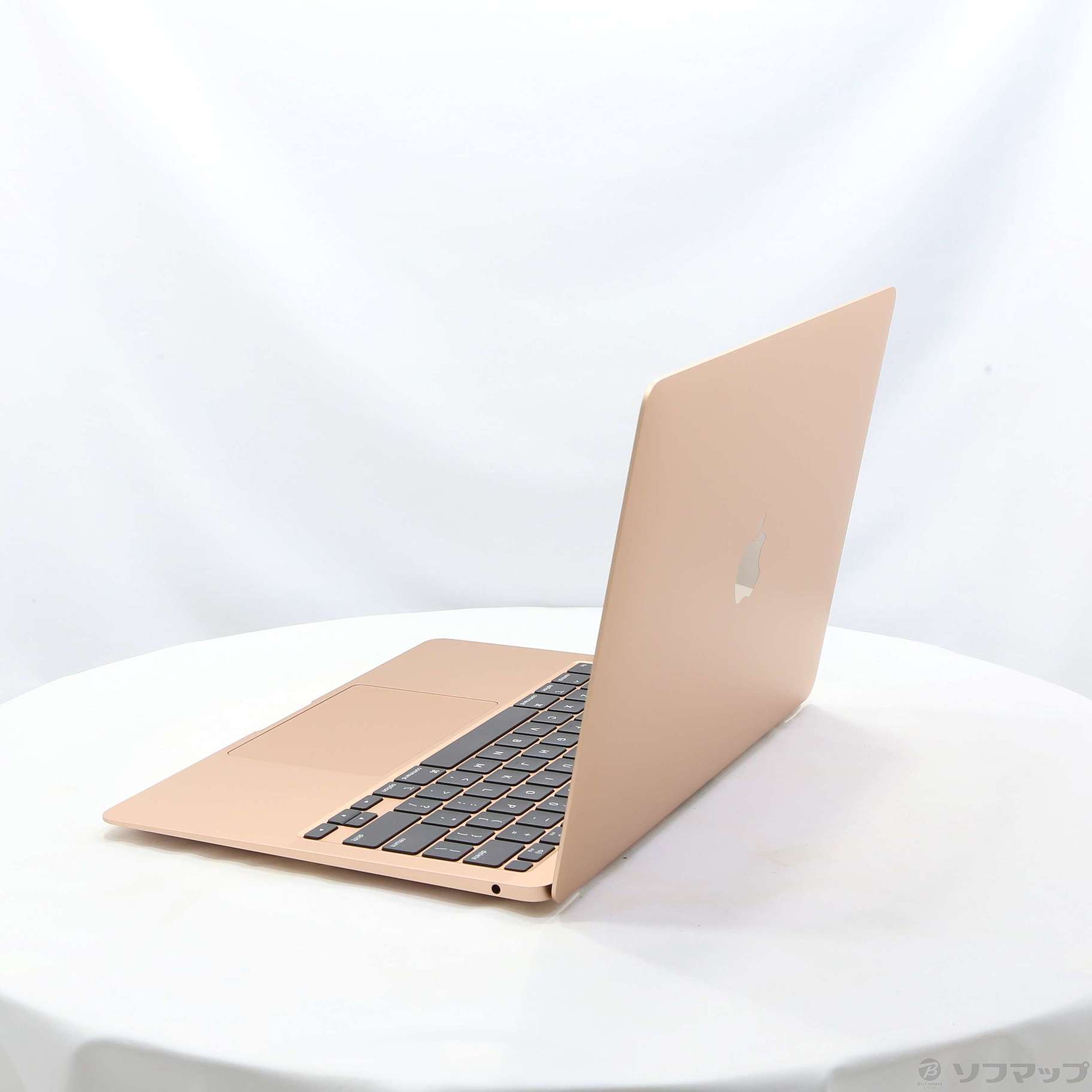 コレでご想像頂けますでしょうか【美品】Apple MacBook Air 2020 16GB ゴールド