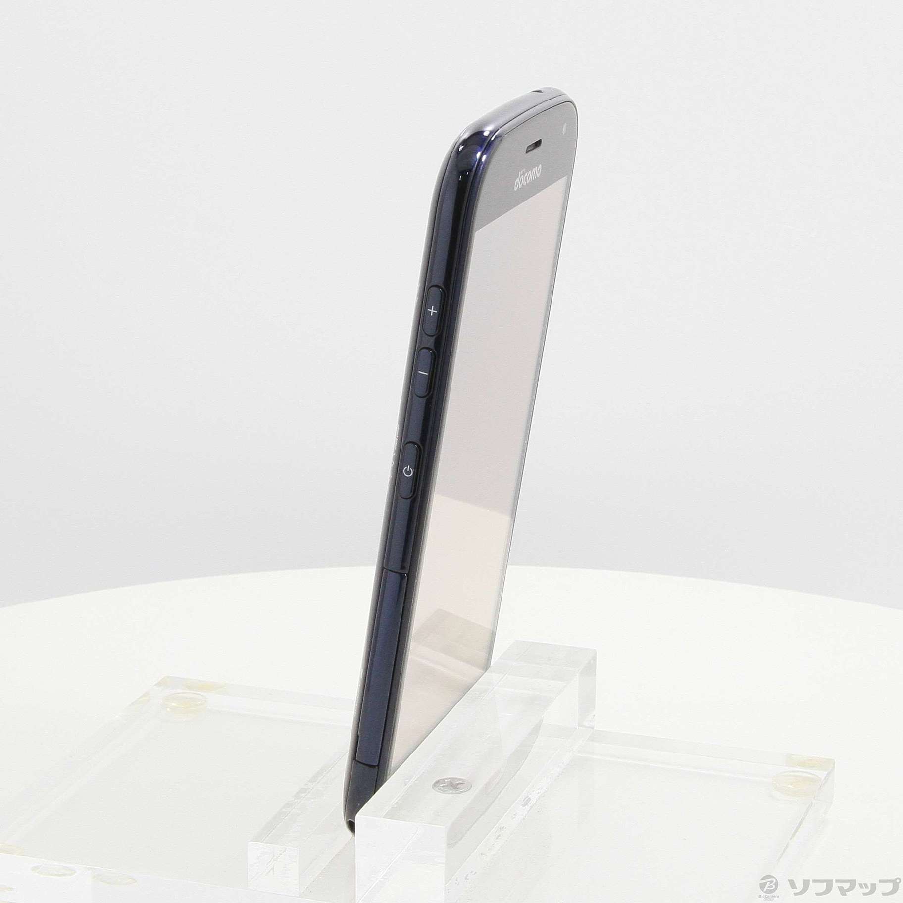 中古】らくらくスマートフォン 32GB ネイビー F-42A docomoロック解除