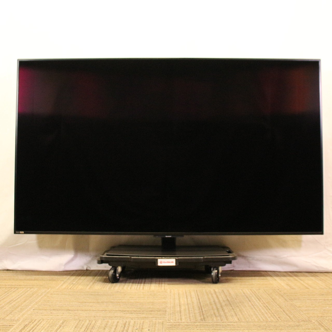 シャープ 8K 70インチ液晶テレビ