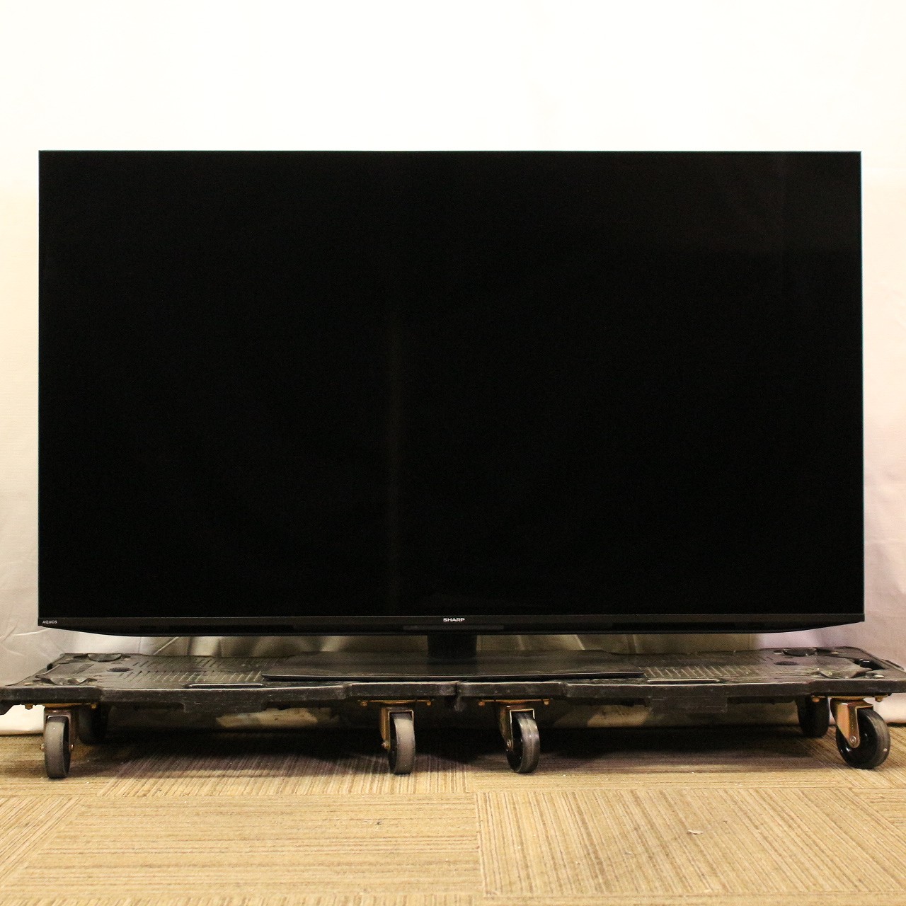 中古】〔中古品〕 液晶テレビ AQUOS 4T-C55DP1 ［55V型 ／4K対応 ／BS・CS 4Kチューナー内蔵 ／YouTube対応  ／Bluetooth対応］ 2022年モデル [2133046894208] - 法人専用リコレ！|ソフマップの法人専用中古通販サイト