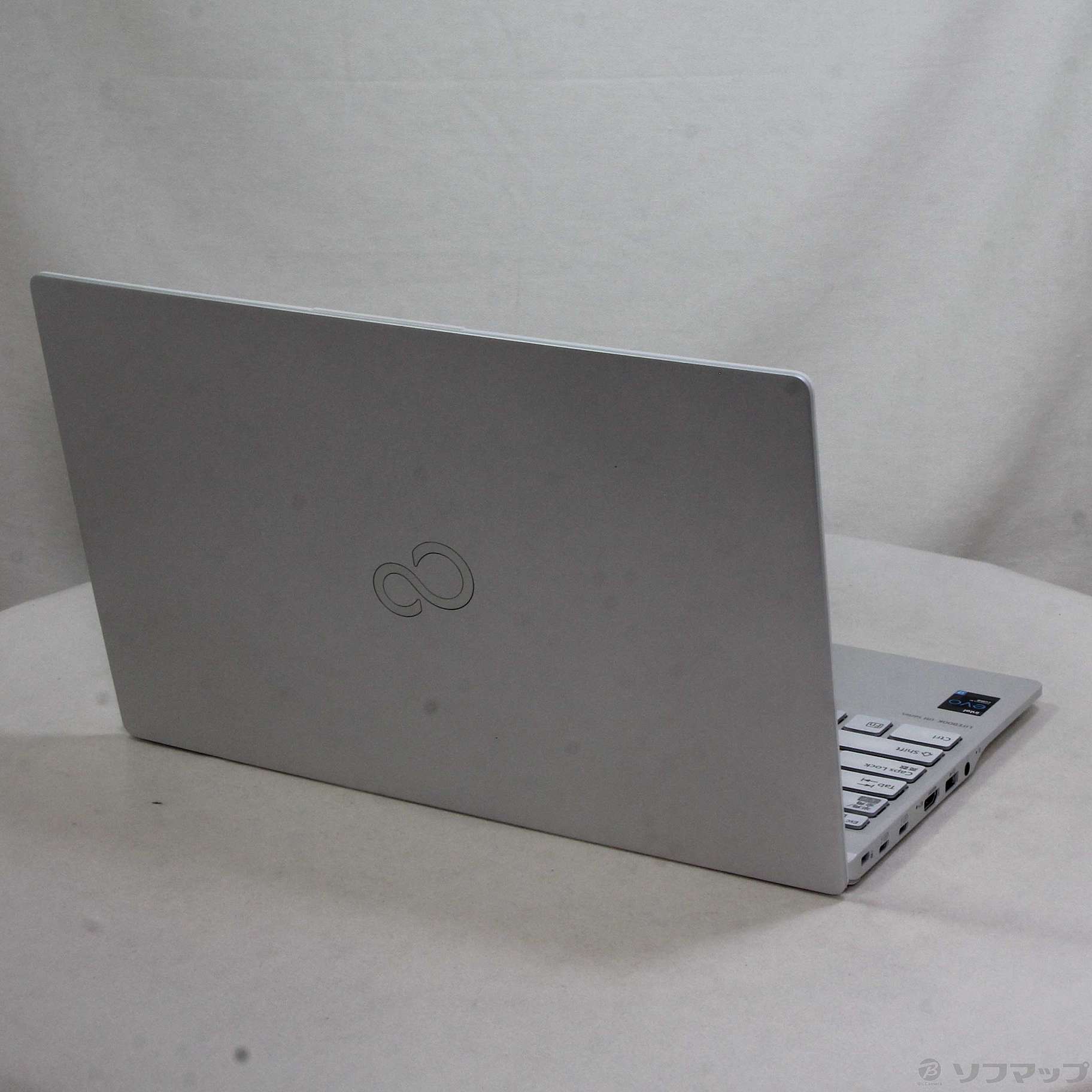 中古】〔展示品〕 LIFEBOOK UH90／F3 FMVU90F3W シルバーホワイト 