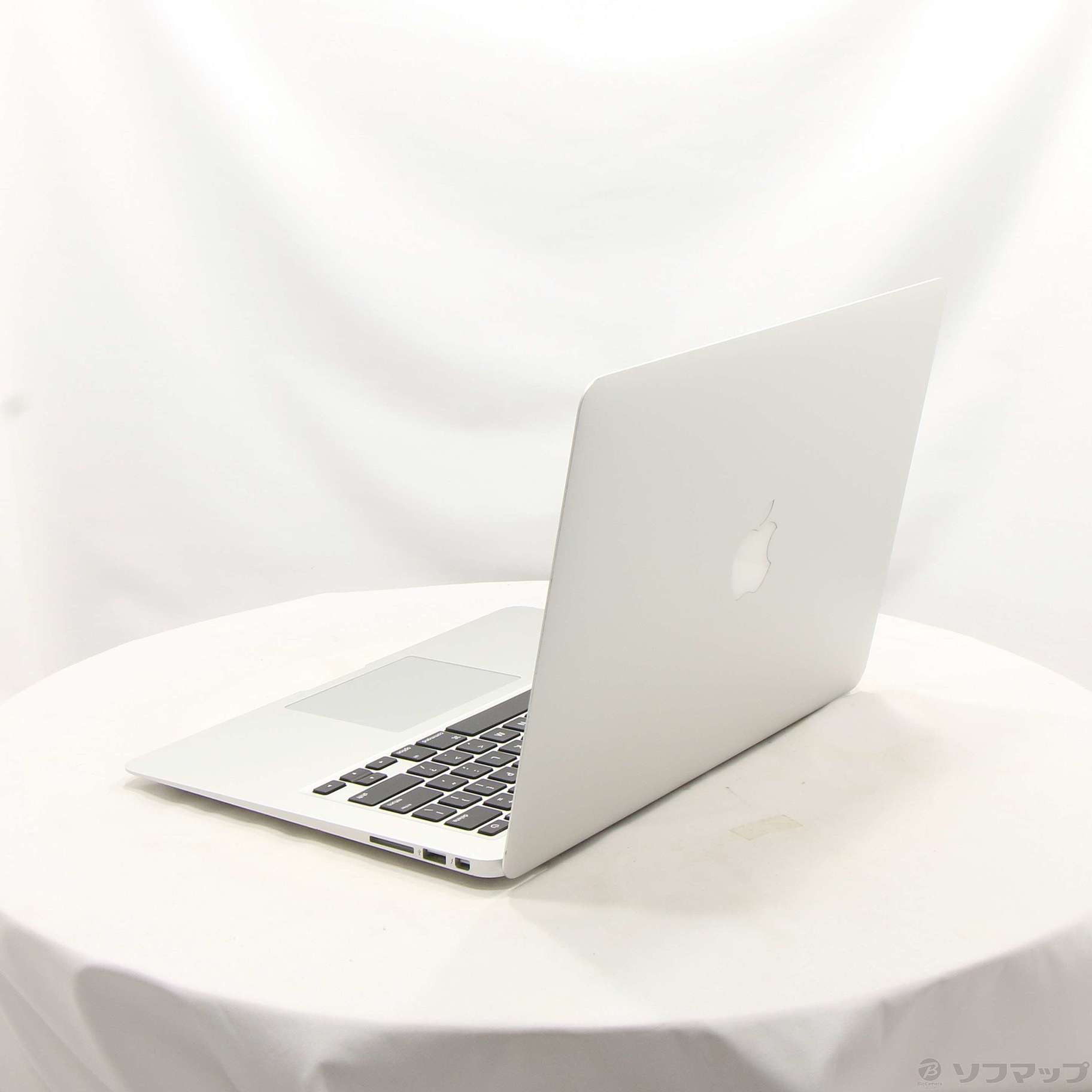 中古品〕 MacBook Air 13.3-inch Mid 2017 MQD32J／A Core_i5 1.8GHz