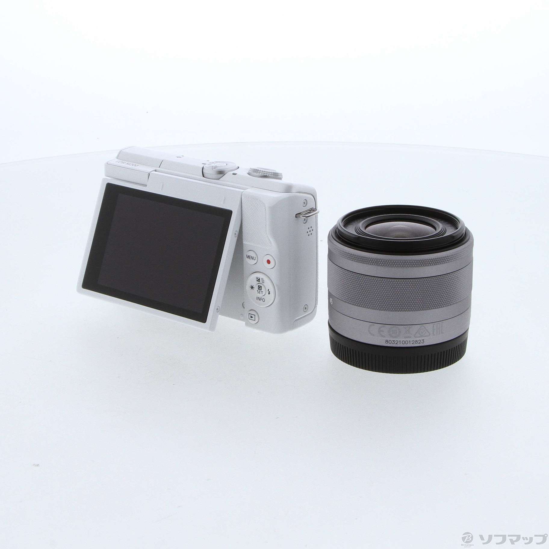 EOS M200 EF-M15-45 レンズキット　レンズカバー・フード付き EOS M200 EF-M15-45 レンズキット レンズカバー・フード付き EOS