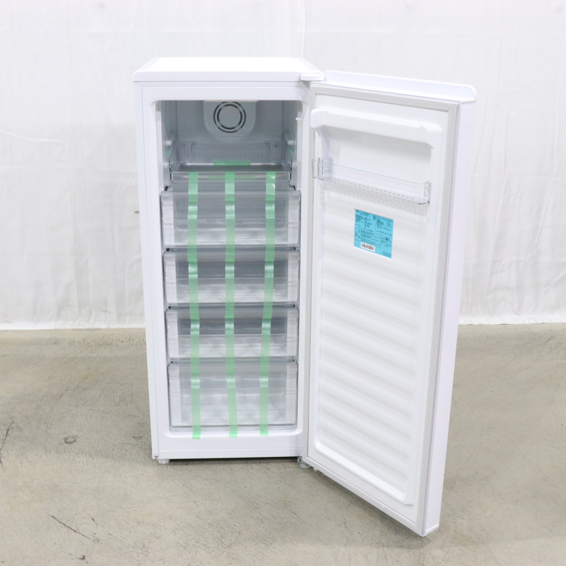 中古】〔展示品〕 冷凍庫 ホワイト JF-NUF138C ［1ドア ／右開きタイプ 