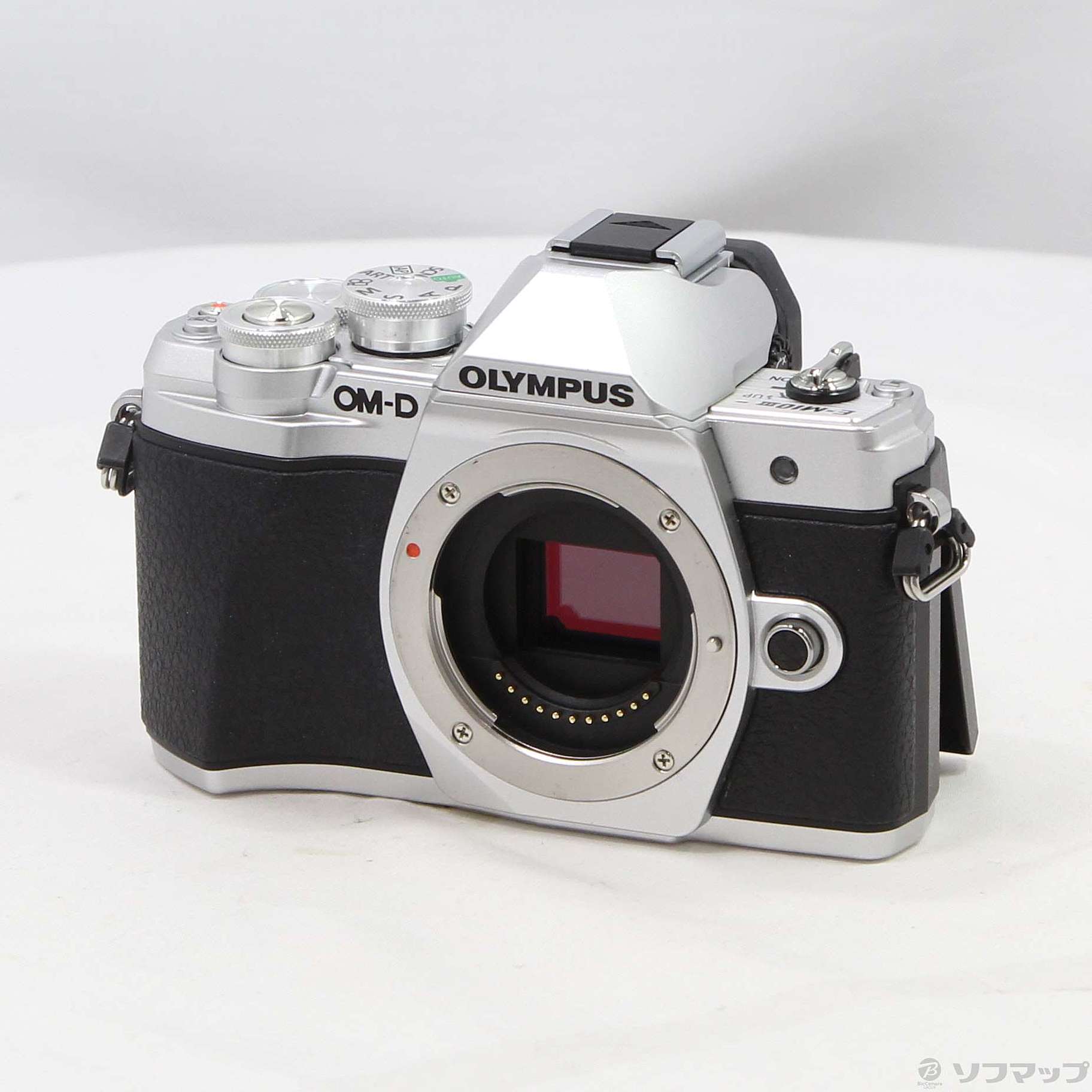 OLYMPUS、オリンパスOM-D E-M10 Mark III ボディとレンズ - デジタルカメラ
