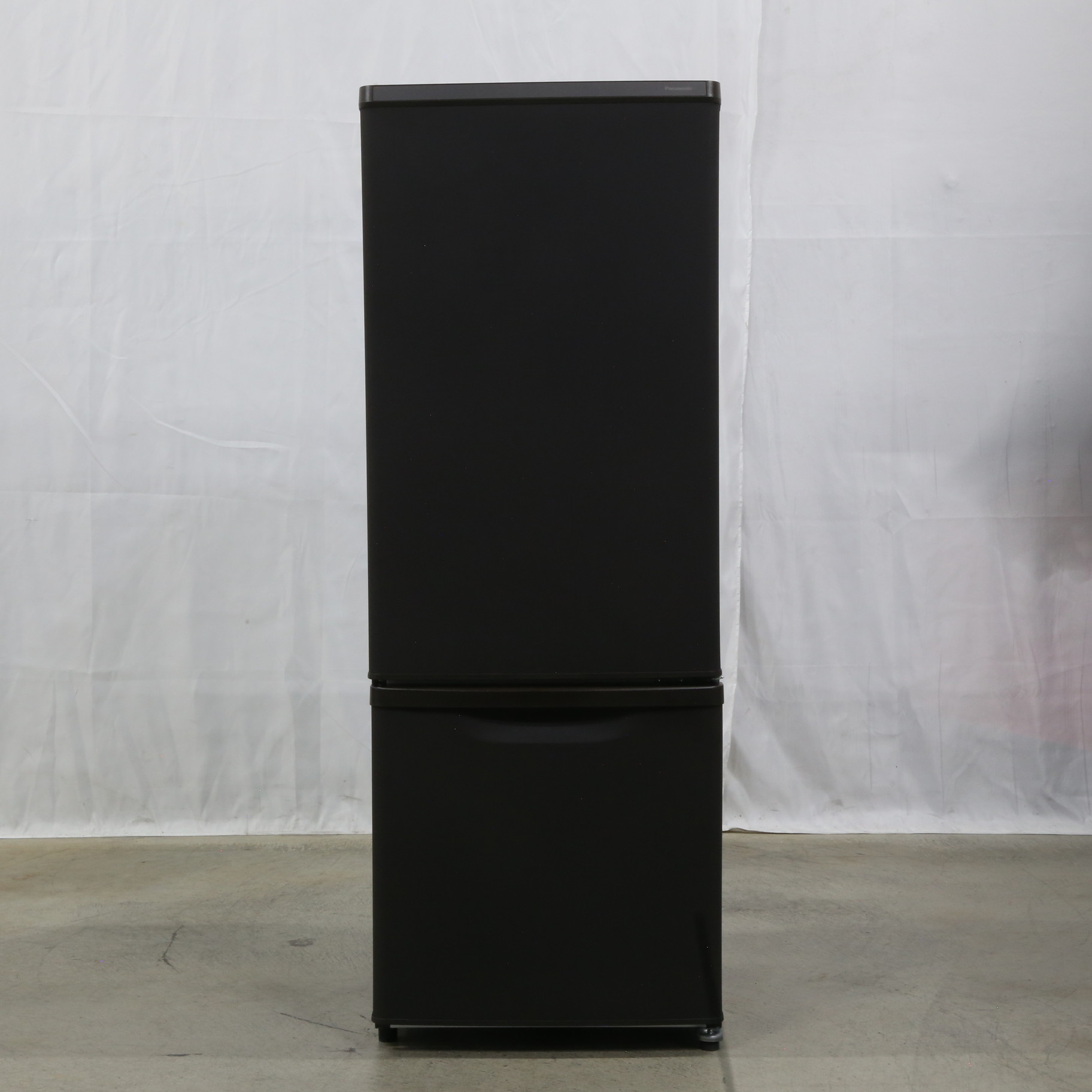中古】〔展示品〕 冷蔵庫 パーソナルタイプ マットビターブラウン NR 