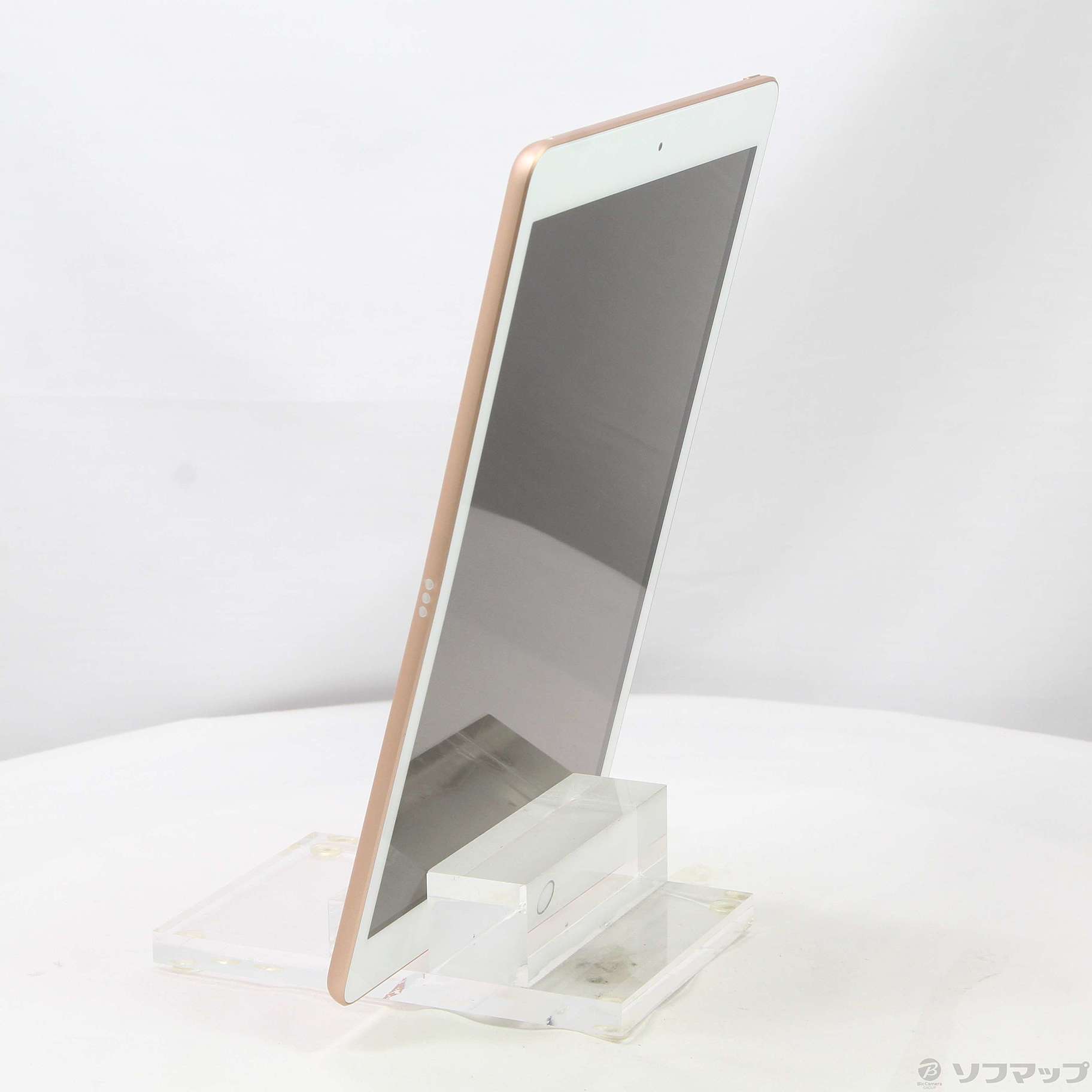 中古】iPad 第7世代 32GB ゴールド MW762LL／A Wi-Fi [2133047374310