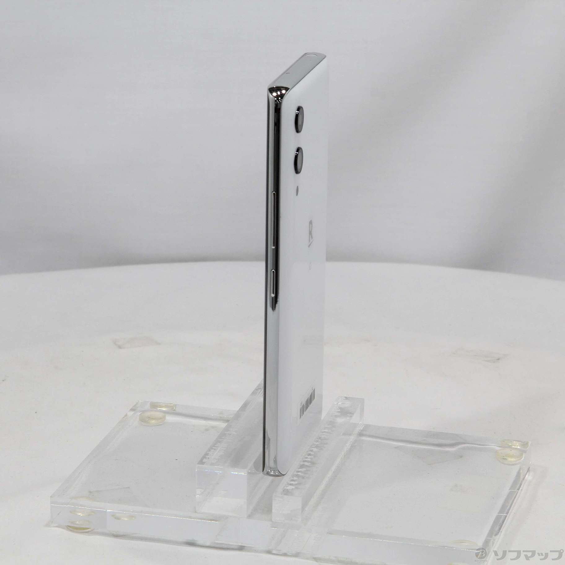 中古】Rakuten Hand 64GB ホワイト P710 SIMフリー [2133047423889