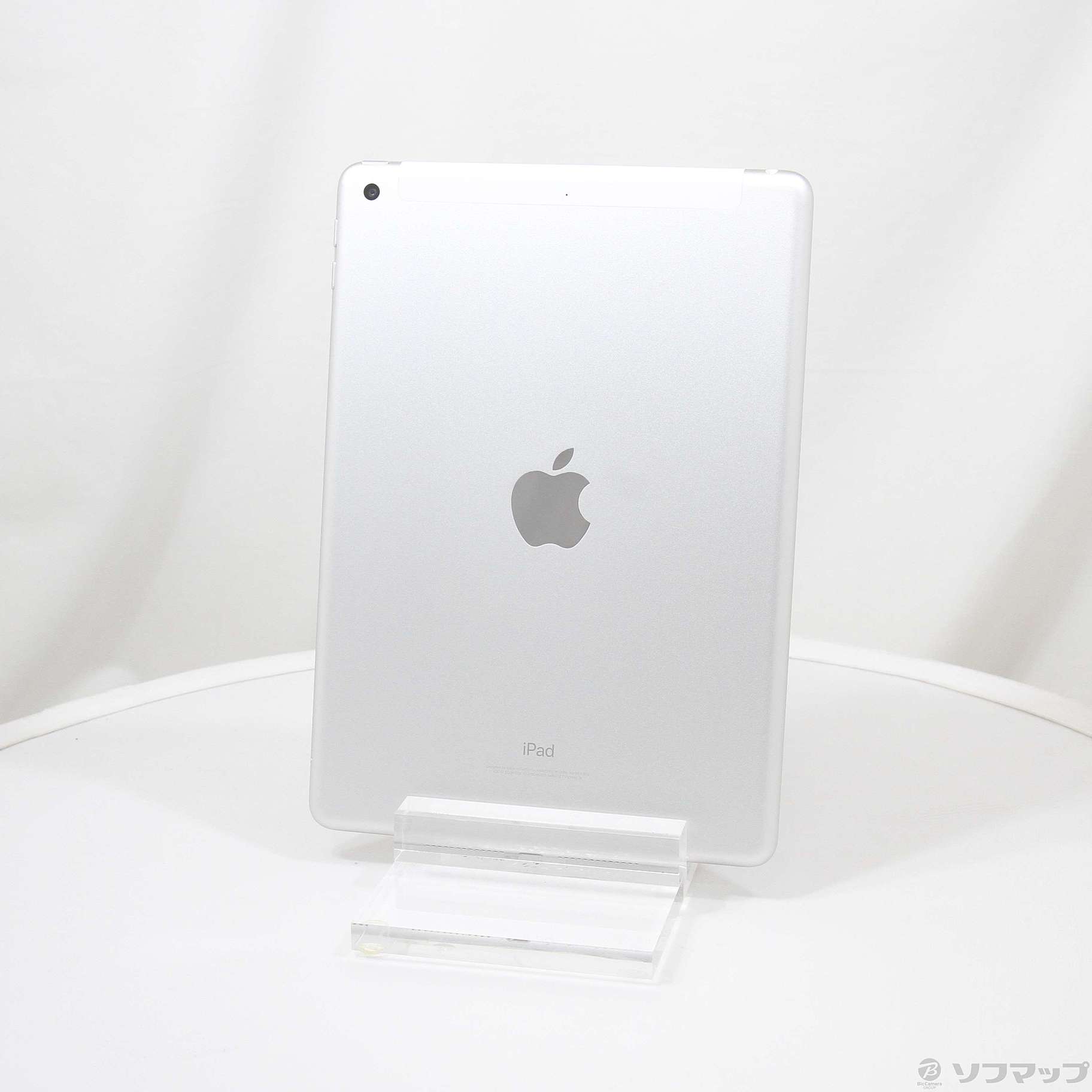 中古】iPad 第5世代 32GB シルバー MP1L2J／A docomoロック解除SIM