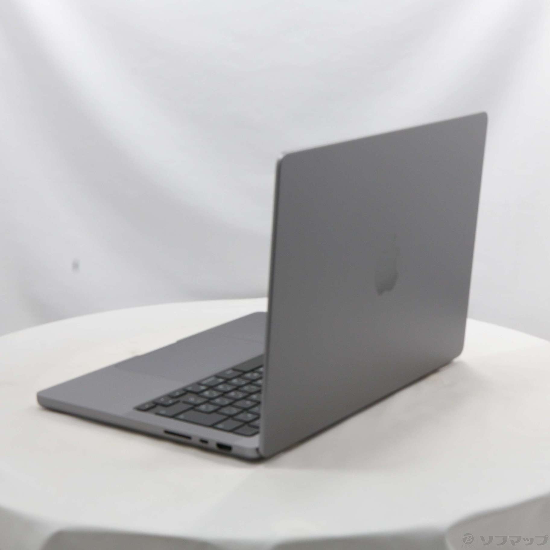 MacBook Pro 14.2-inch Late 2021 MKGP3J／A Apple M1 Pro 8コアCPU_14コアGPU 16GB  SSD512GB スペースグレイ 〔12.6 Monterey〕