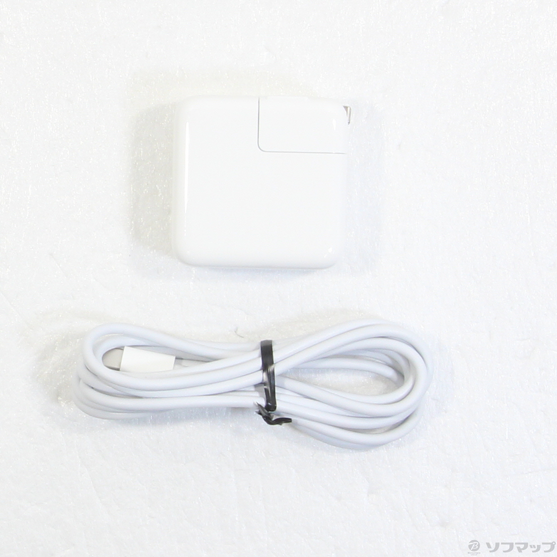 中古】MacBook Air 13.3-inch Late 2020 MGNE3J／A Apple M1 8コア