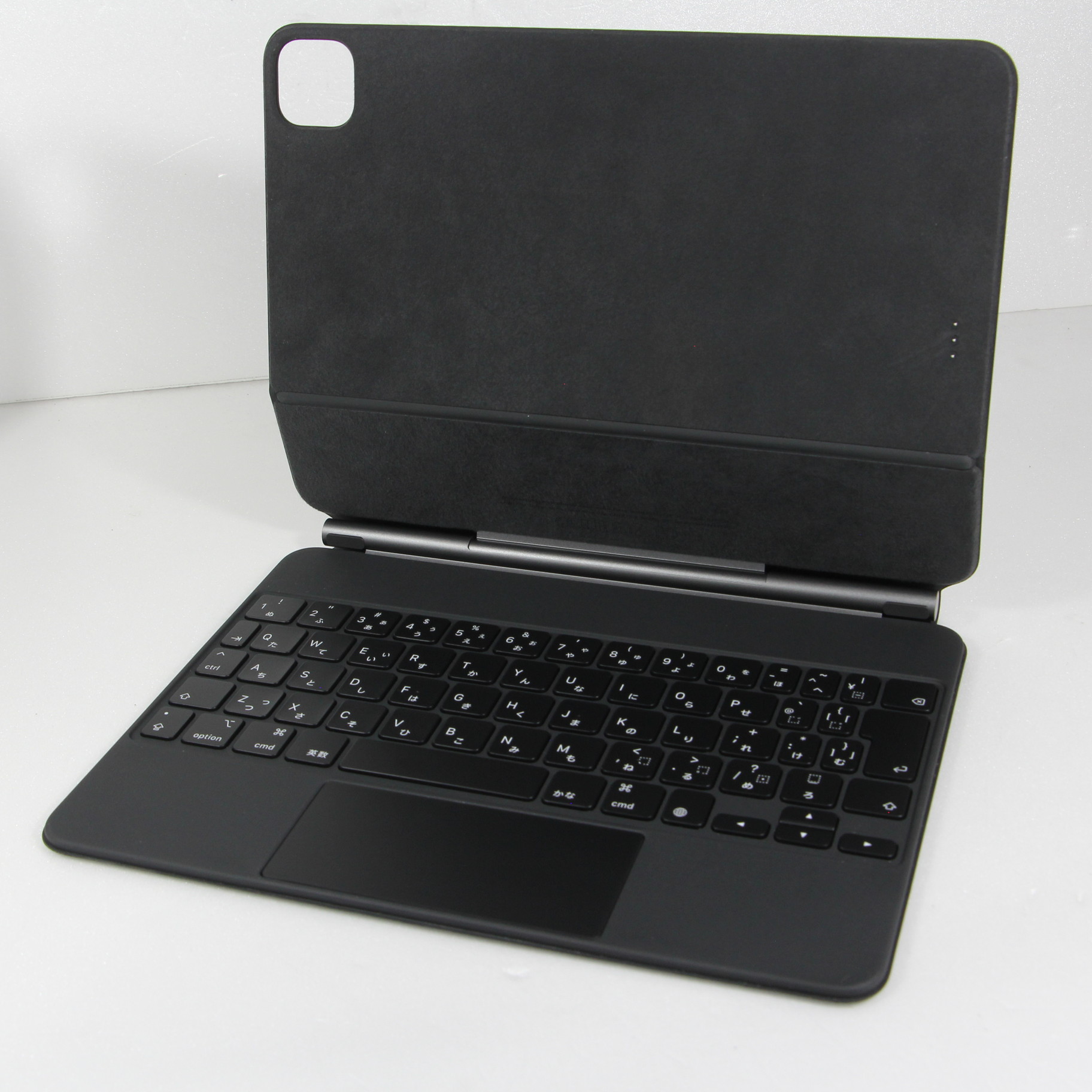 中古】11インチ iPad Pro 第2世代用 MagicKeyboard 日本語(JIS) MXQT2J