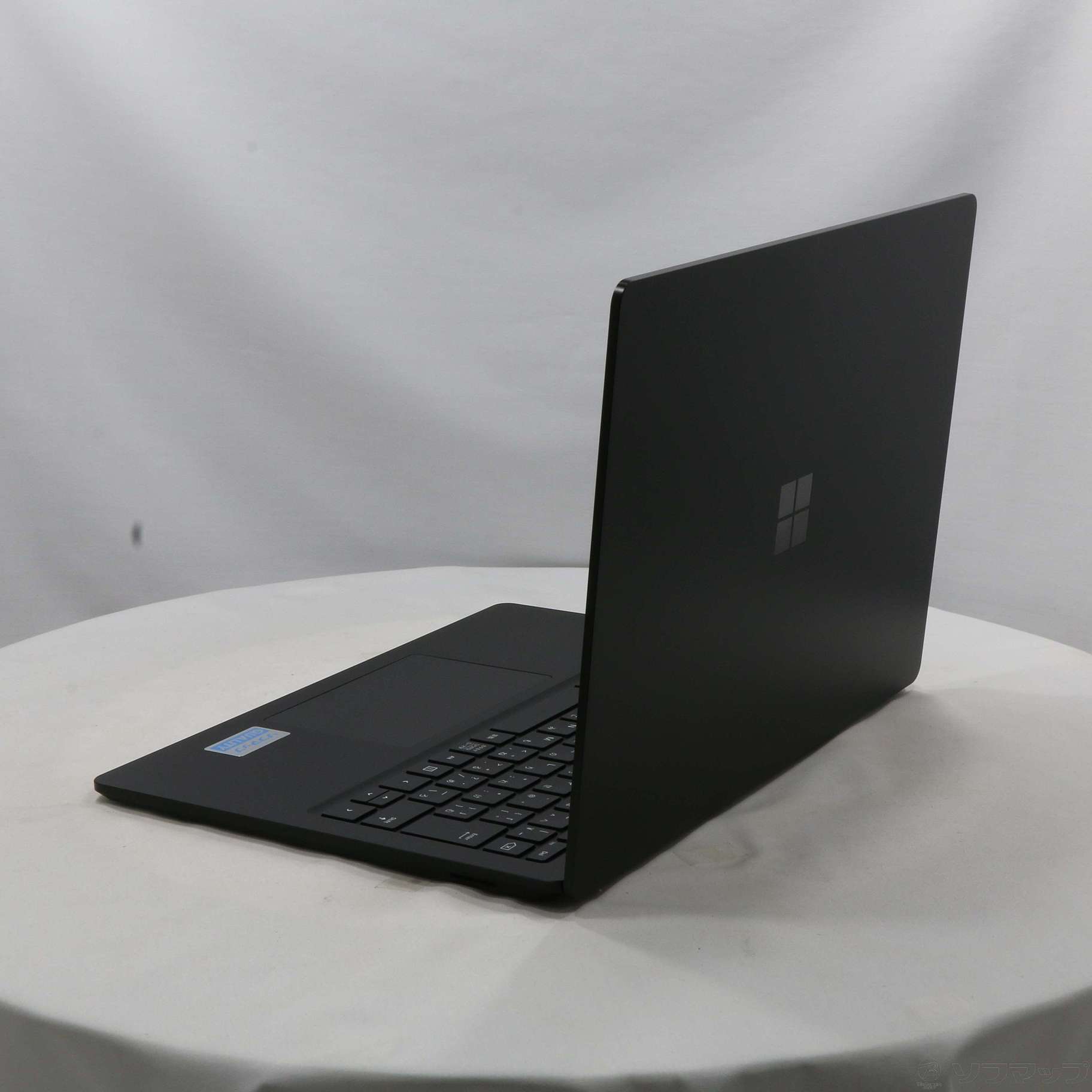 Microsoft Surface Laptop 4 13,5" Ricondizionato - Intel Core I5-1135G7, 8GB RAM, 256GB SSD, Nero, QWERTY Inglese (Modello 2021)