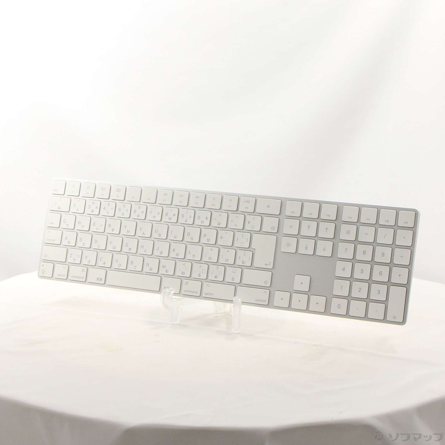 中古品〕 Magic Keyboard (テンキー付き) MQ052J／A シルバー｜の通販