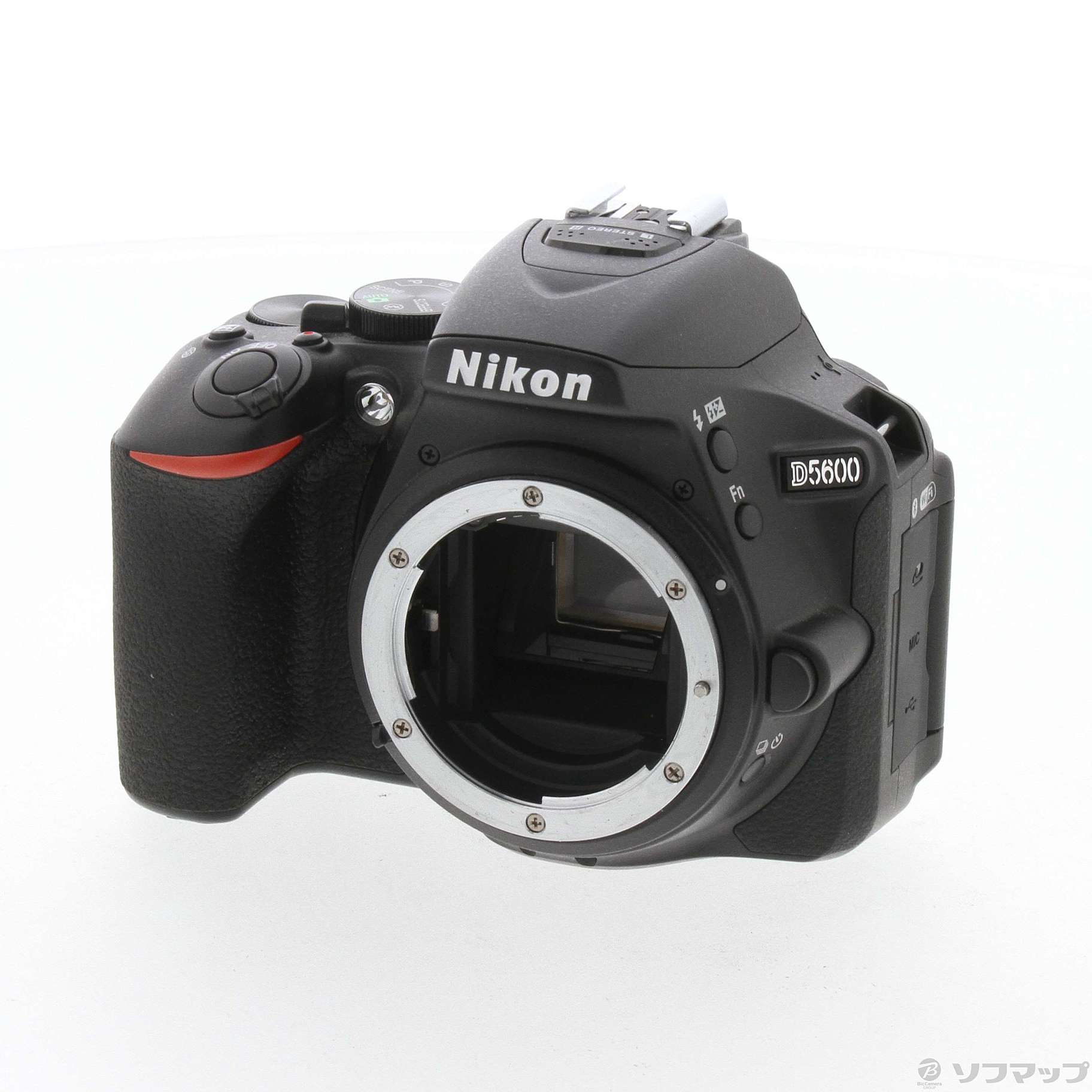 Nikon D5600 ボティ