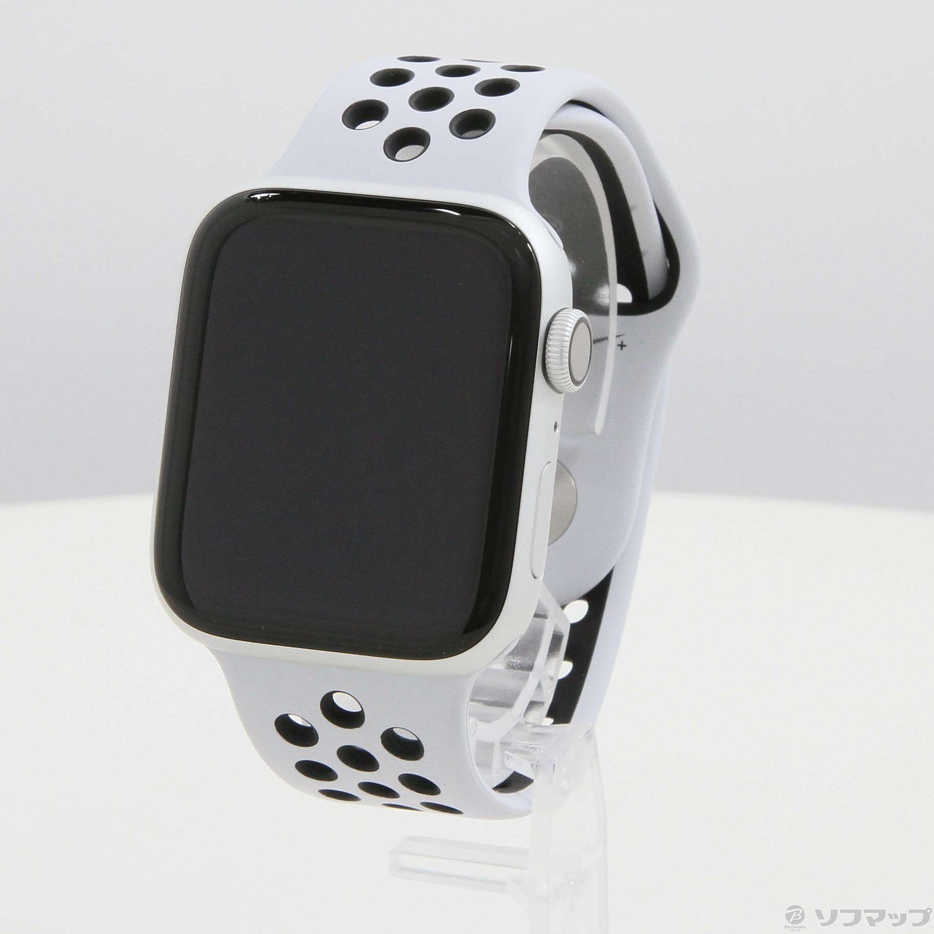 Apple Watch Series 4 Nike+ GPS 44mm シルバーアルミニウムケース ピュアプラチナム／ブラックNikeスポーツバンド