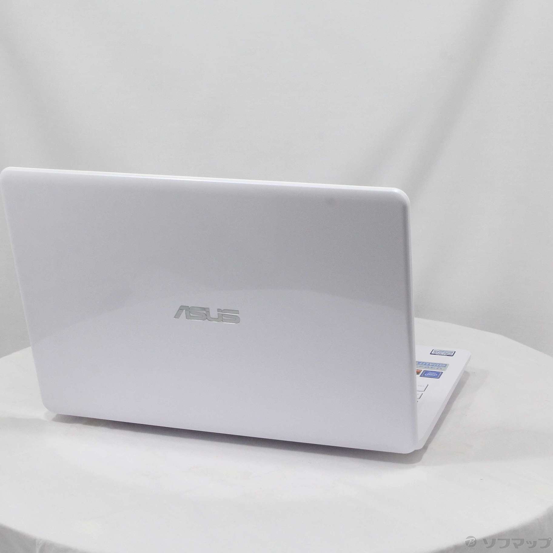 中古品〕 格安安心パソコン ASUS L406SA-S43060W ホワイト｜の通販は